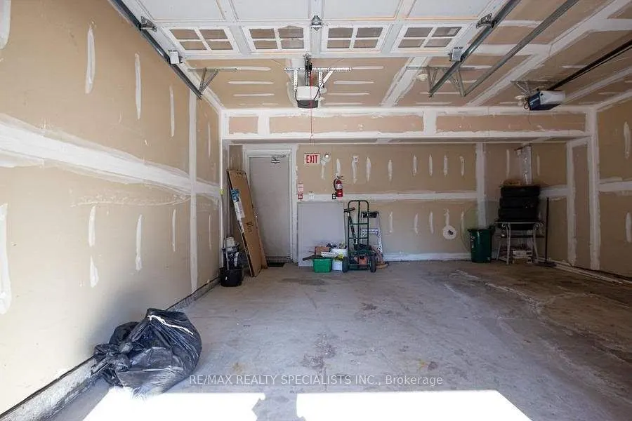3032 Clayhill Road, #6