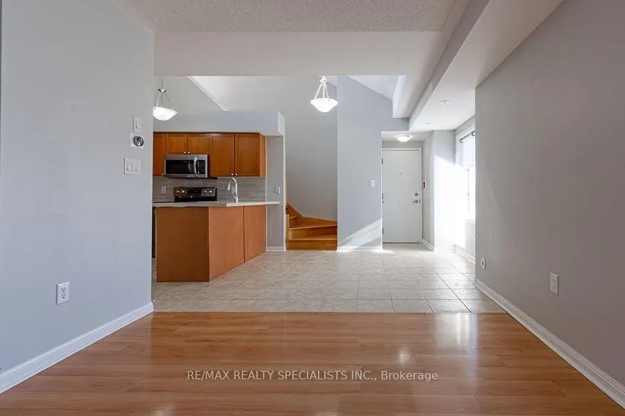 3032 Clayhill Road, #6
