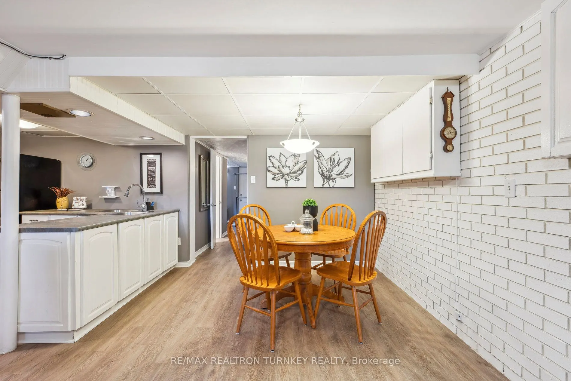 35 Bartley Bull Parkway