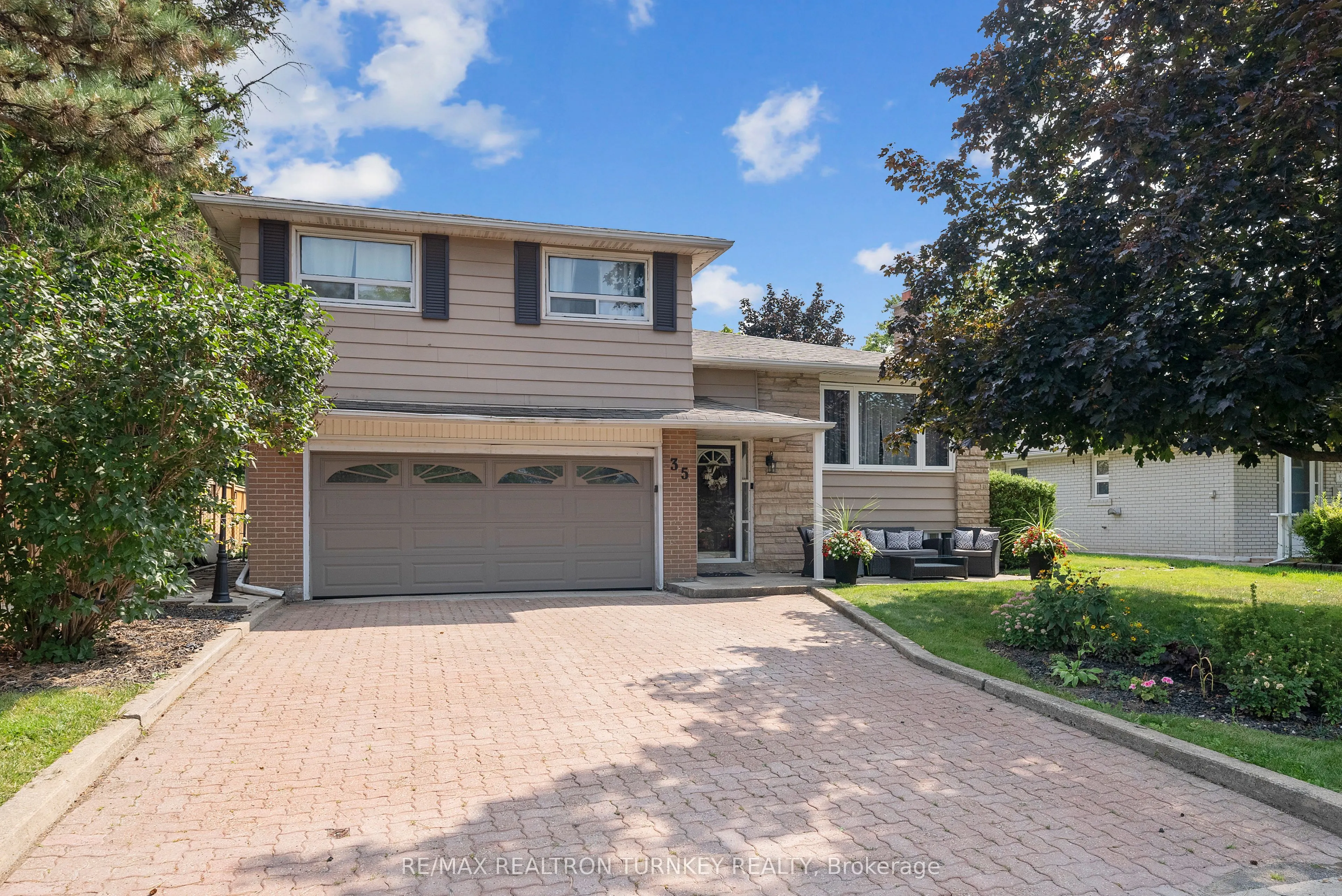 35 Bartley Bull Parkway