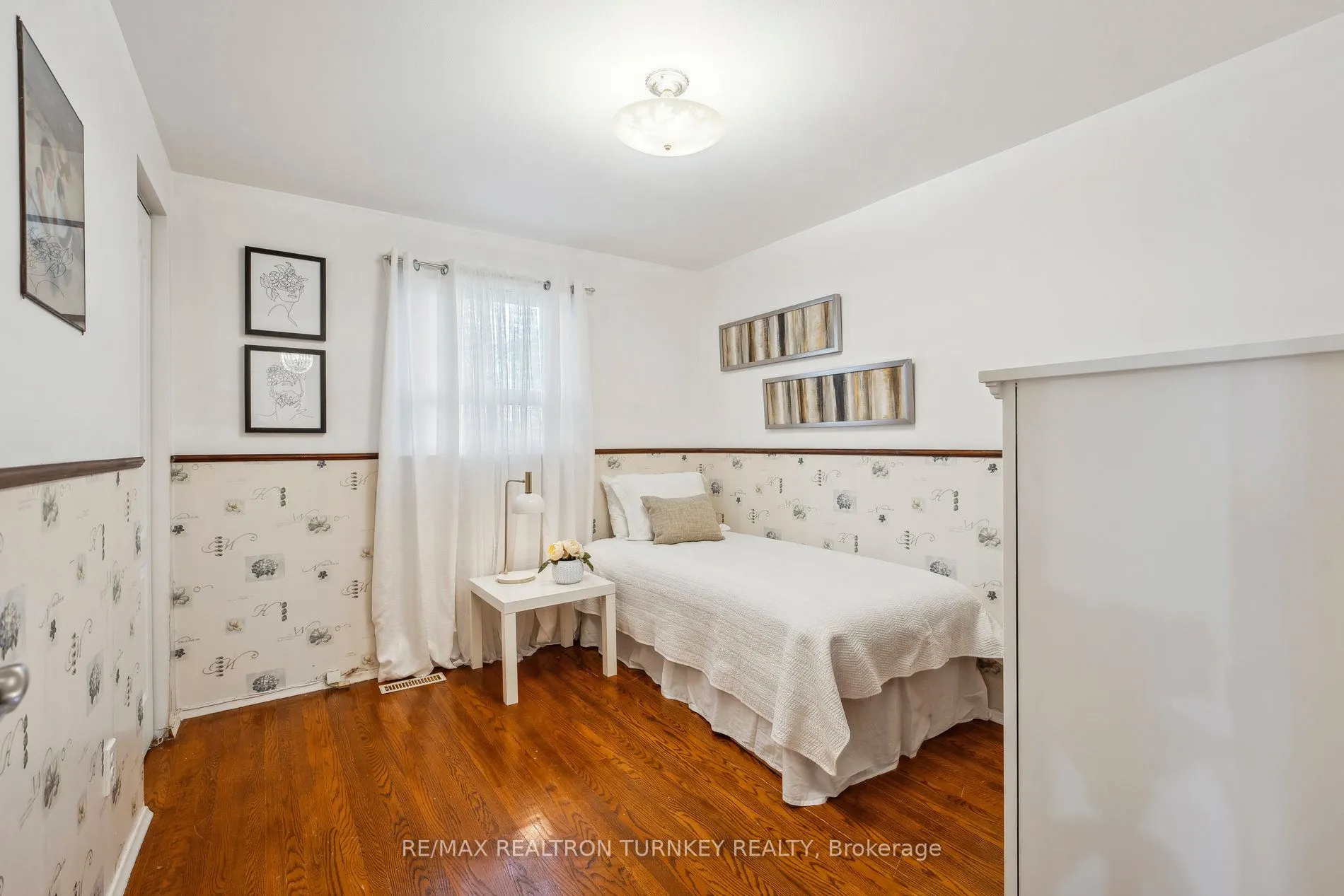 35 Bartley Bull Parkway