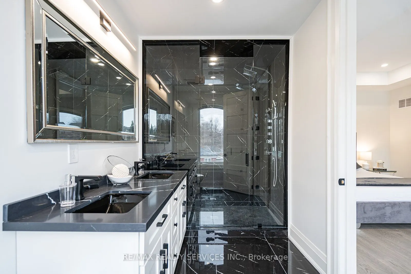 3 Bonnyview Drive