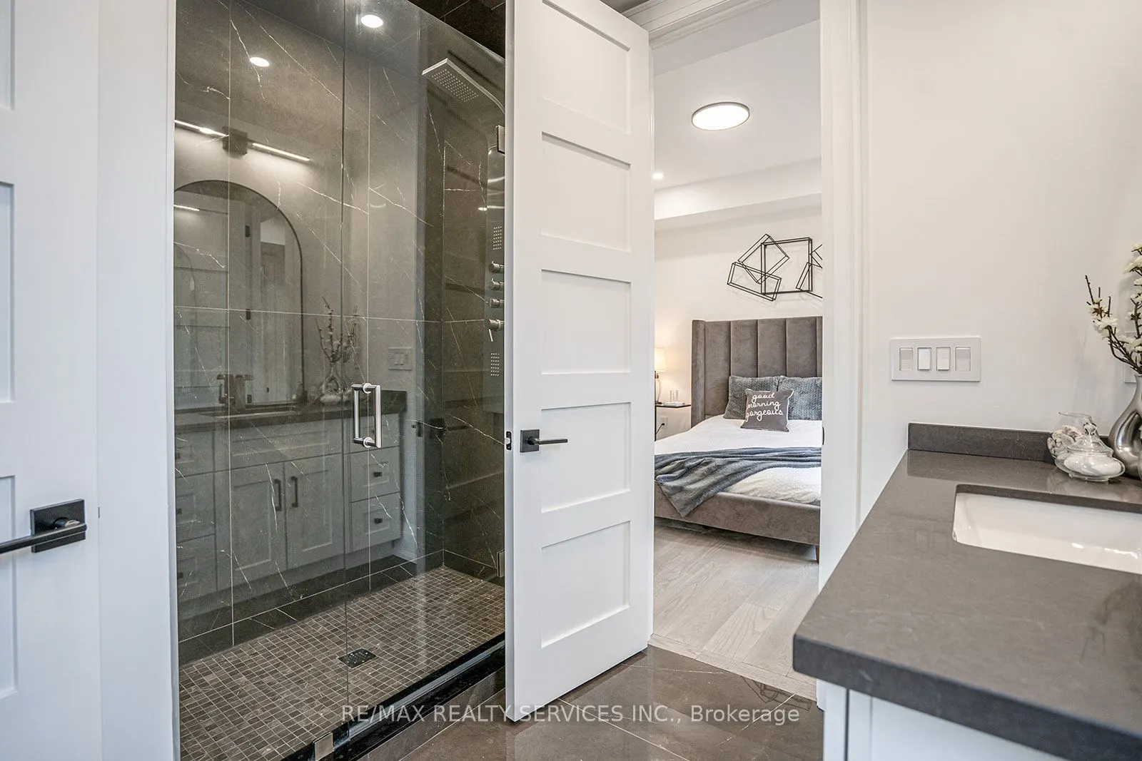3 Bonnyview Drive