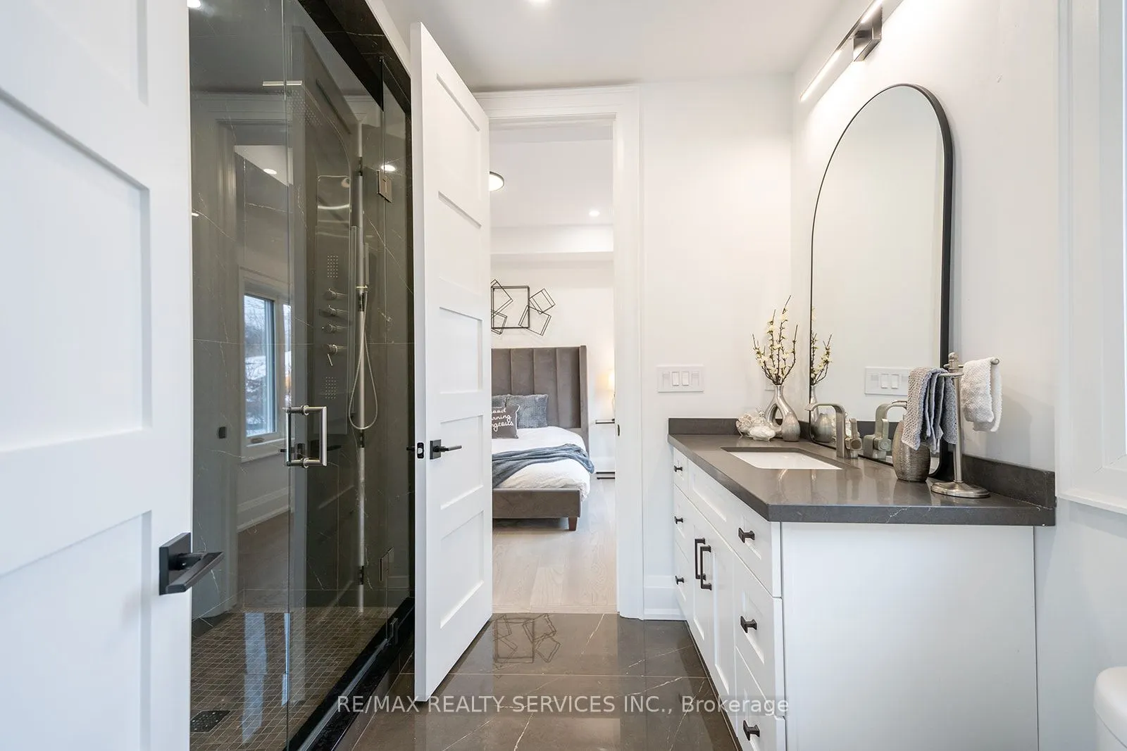 3 Bonnyview Drive