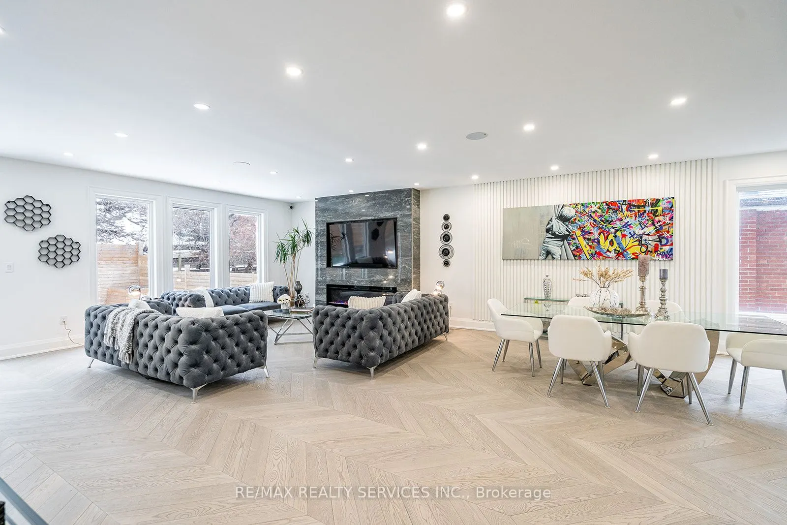 3 Bonnyview Drive