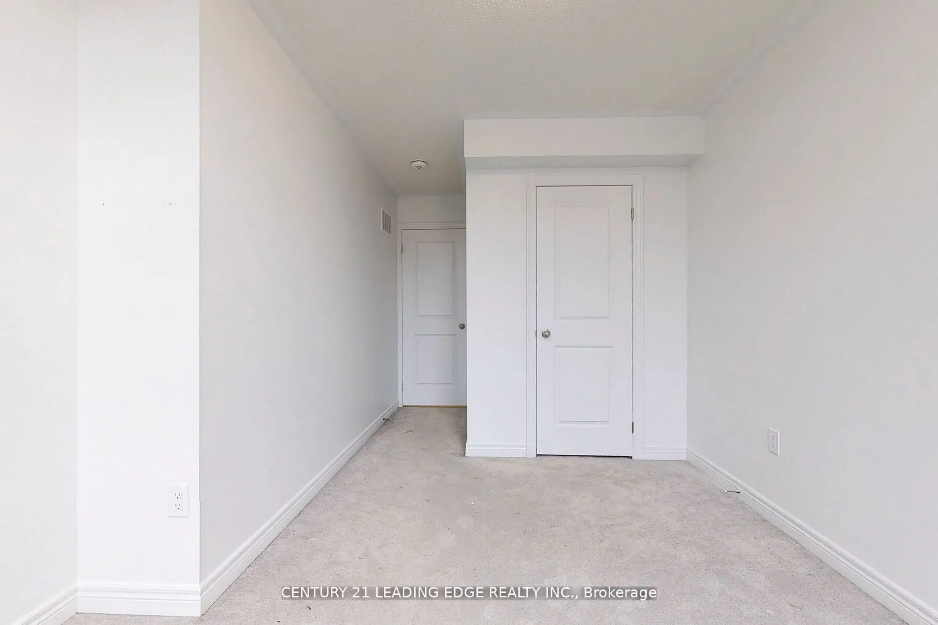 3952 Leonardo Street