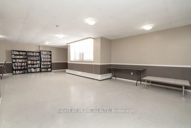1625 Bloor Street E, #815