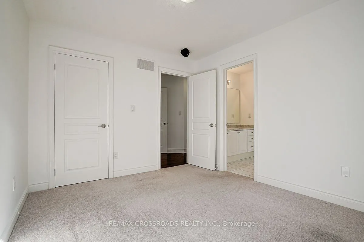 423 Grindstone Trail