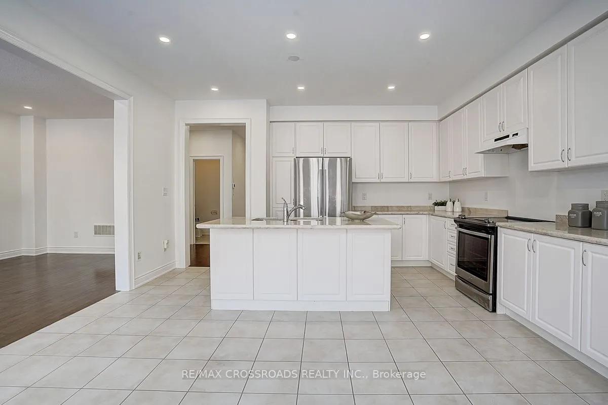423 Grindstone Trail