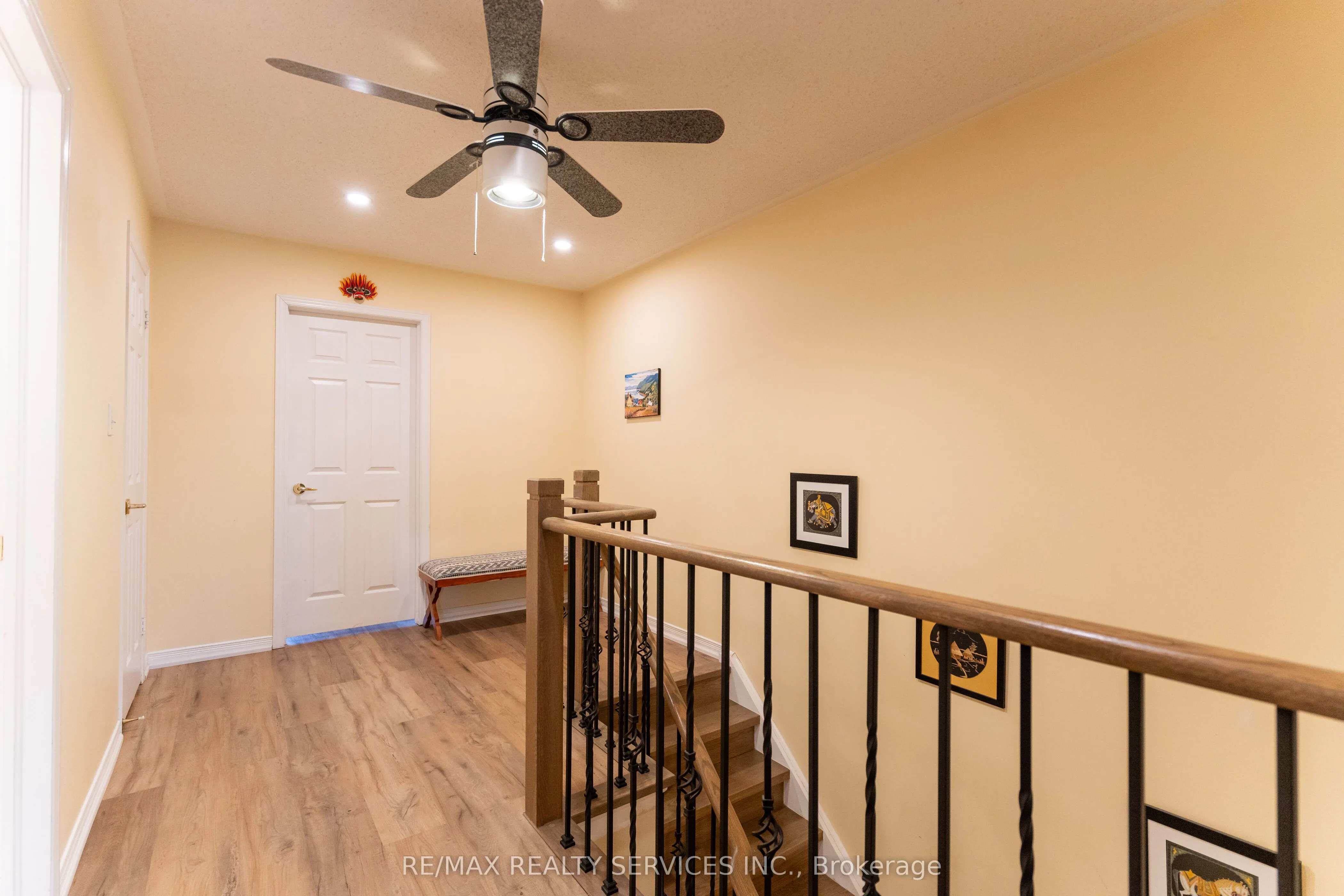 2139 Oakpoint Road