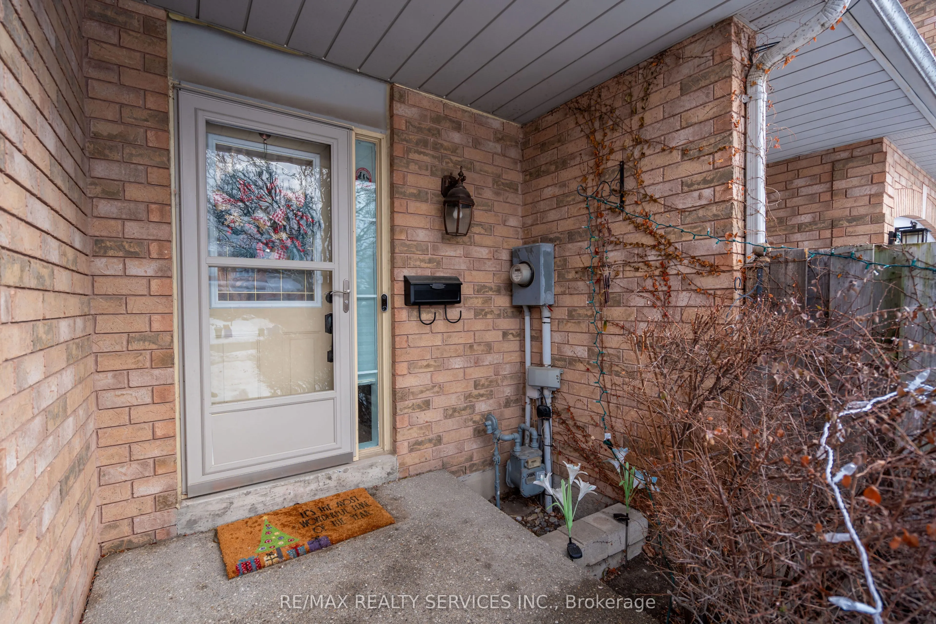 2139 Oakpoint Road