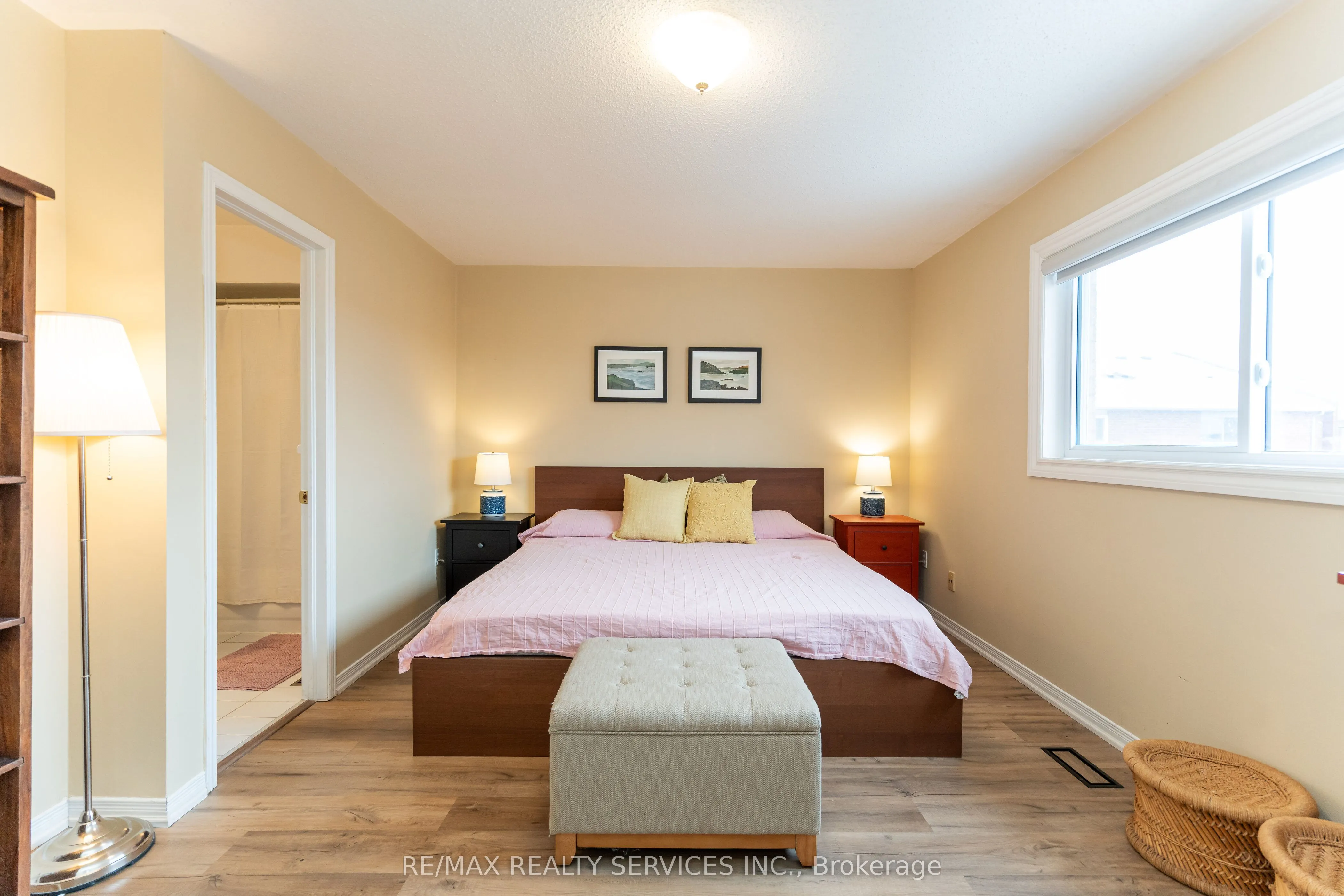 2139 Oakpoint Road