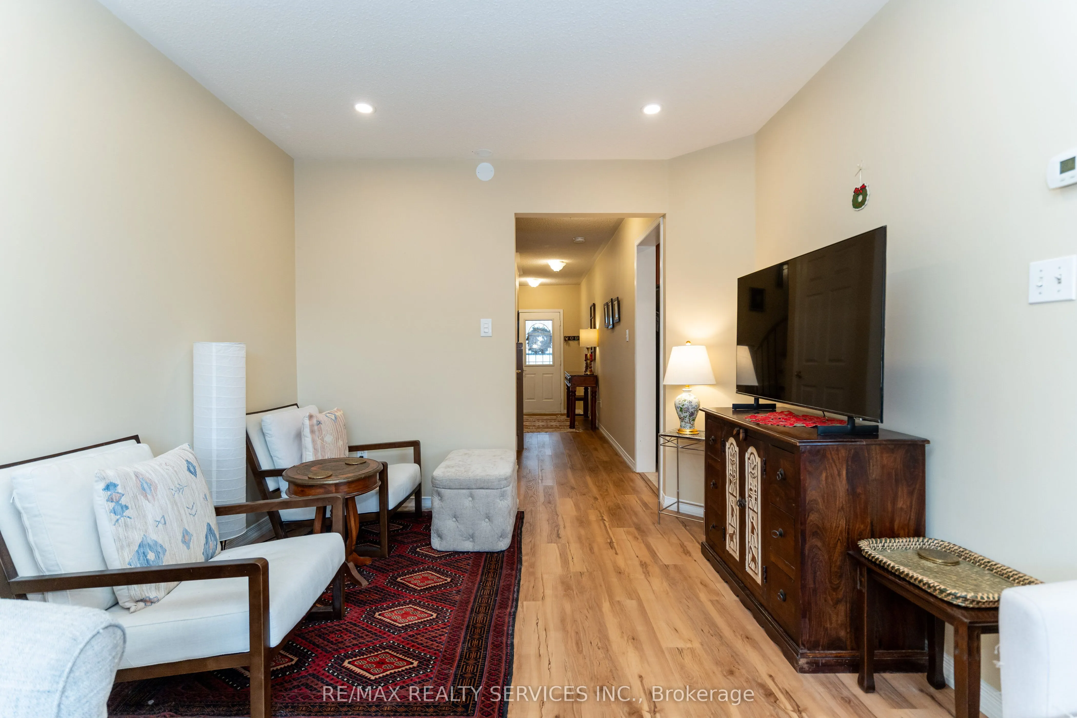 2139 Oakpoint Road