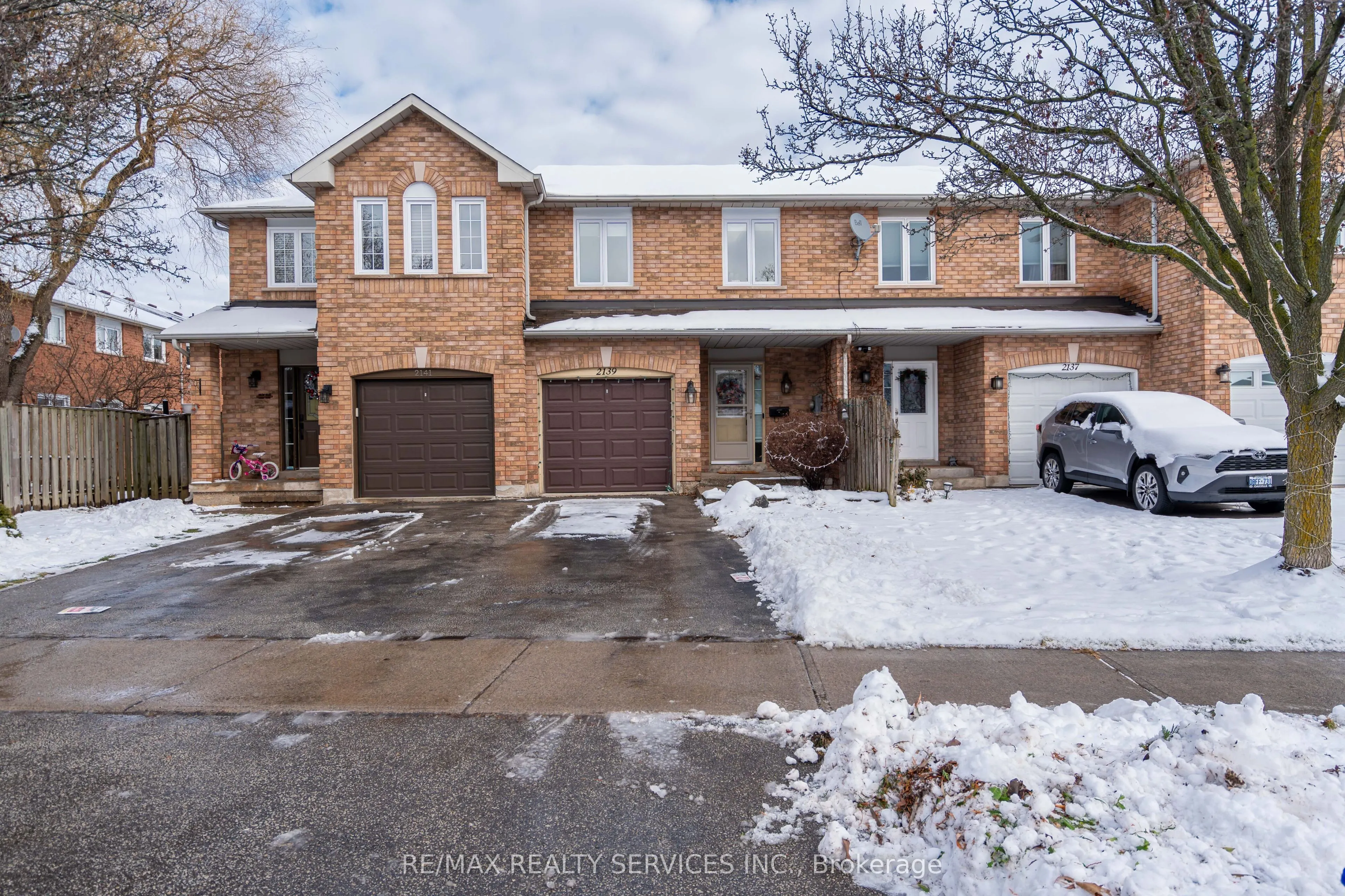 2139 Oakpoint Road