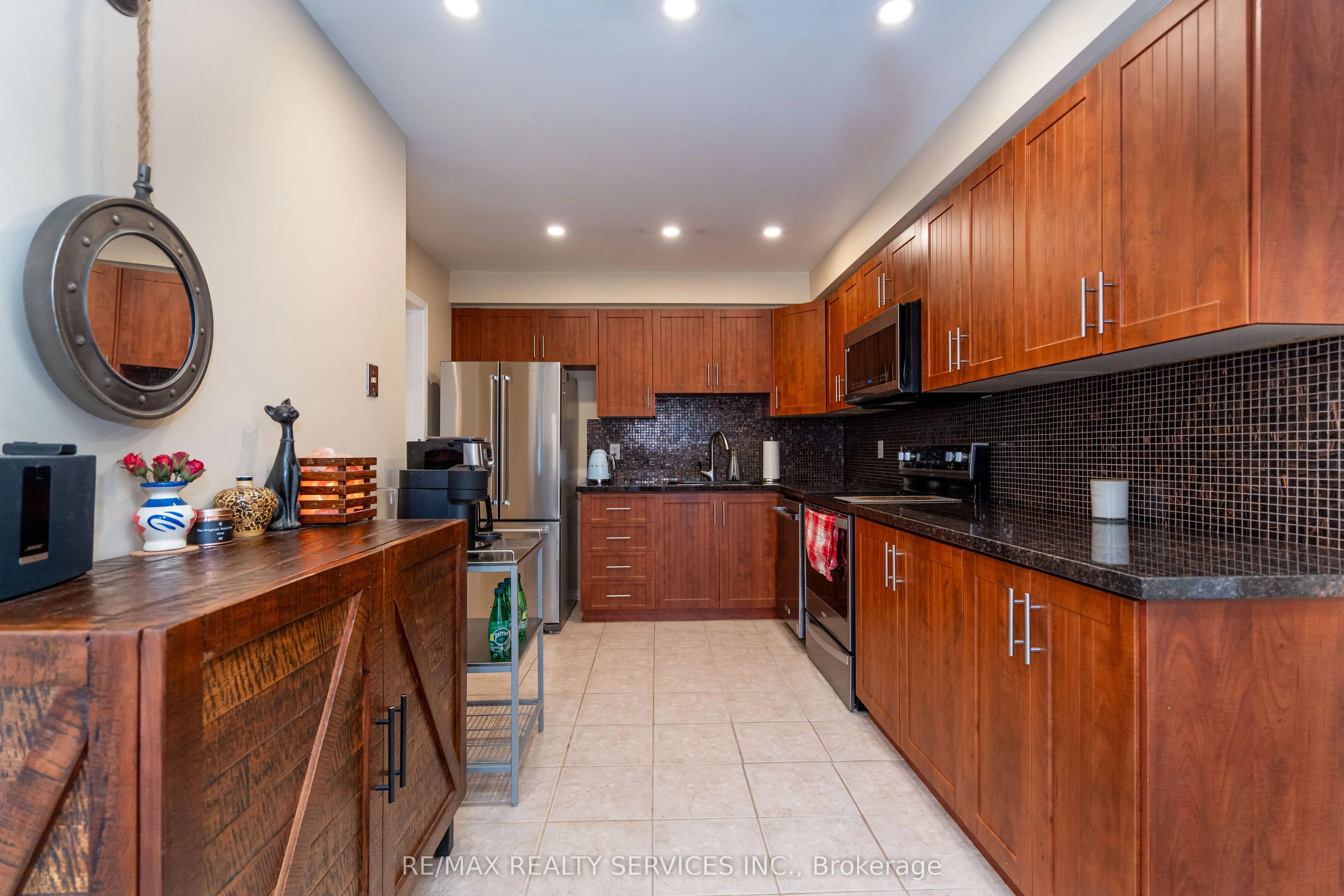 2139 Oakpoint Road