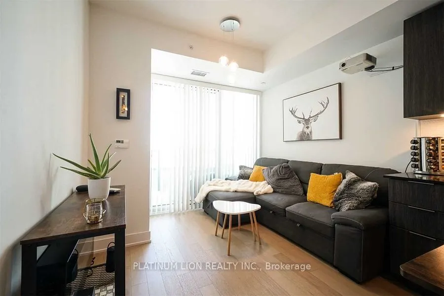 20 Shore Breeze Drive #3103