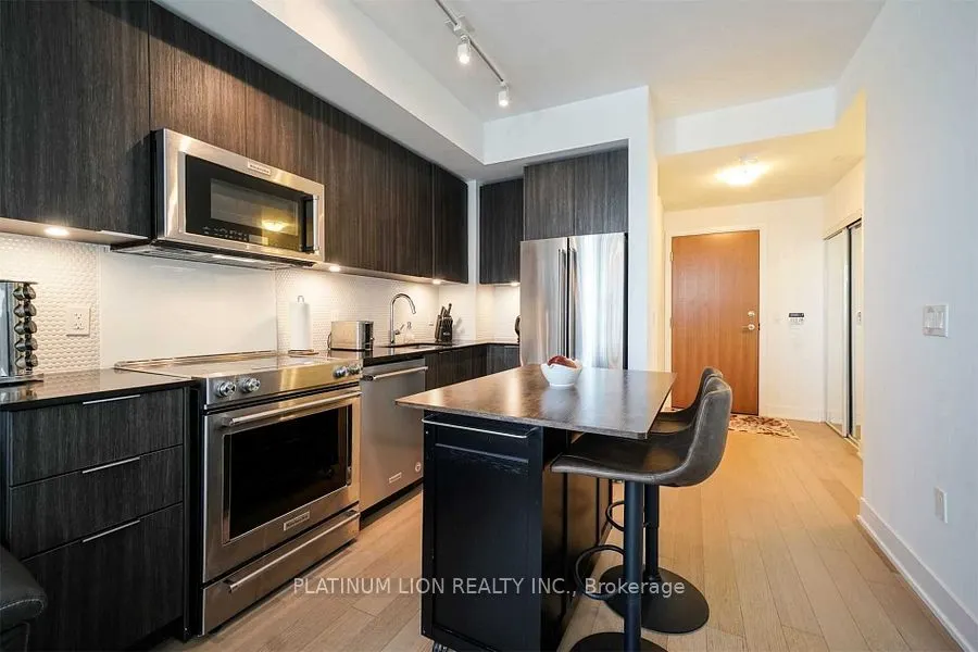 20 Shore Breeze Drive #3103