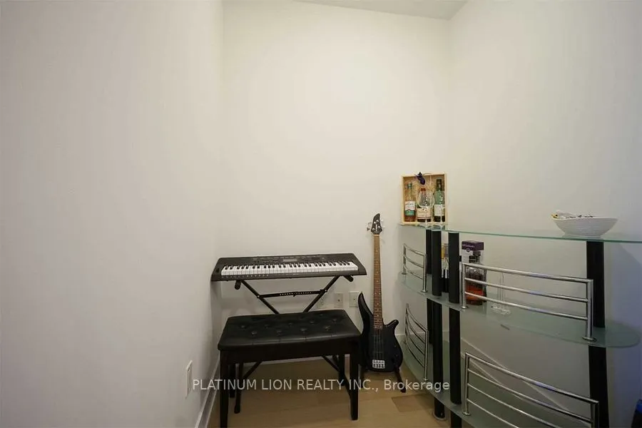 20 Shore Breeze Drive #3103