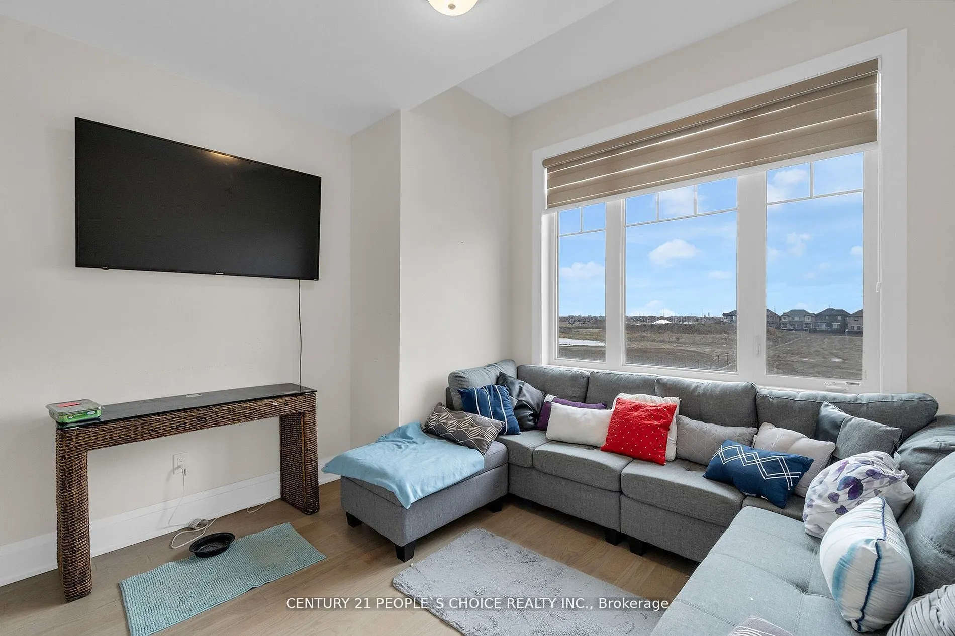 10 Tweedhill Avenue