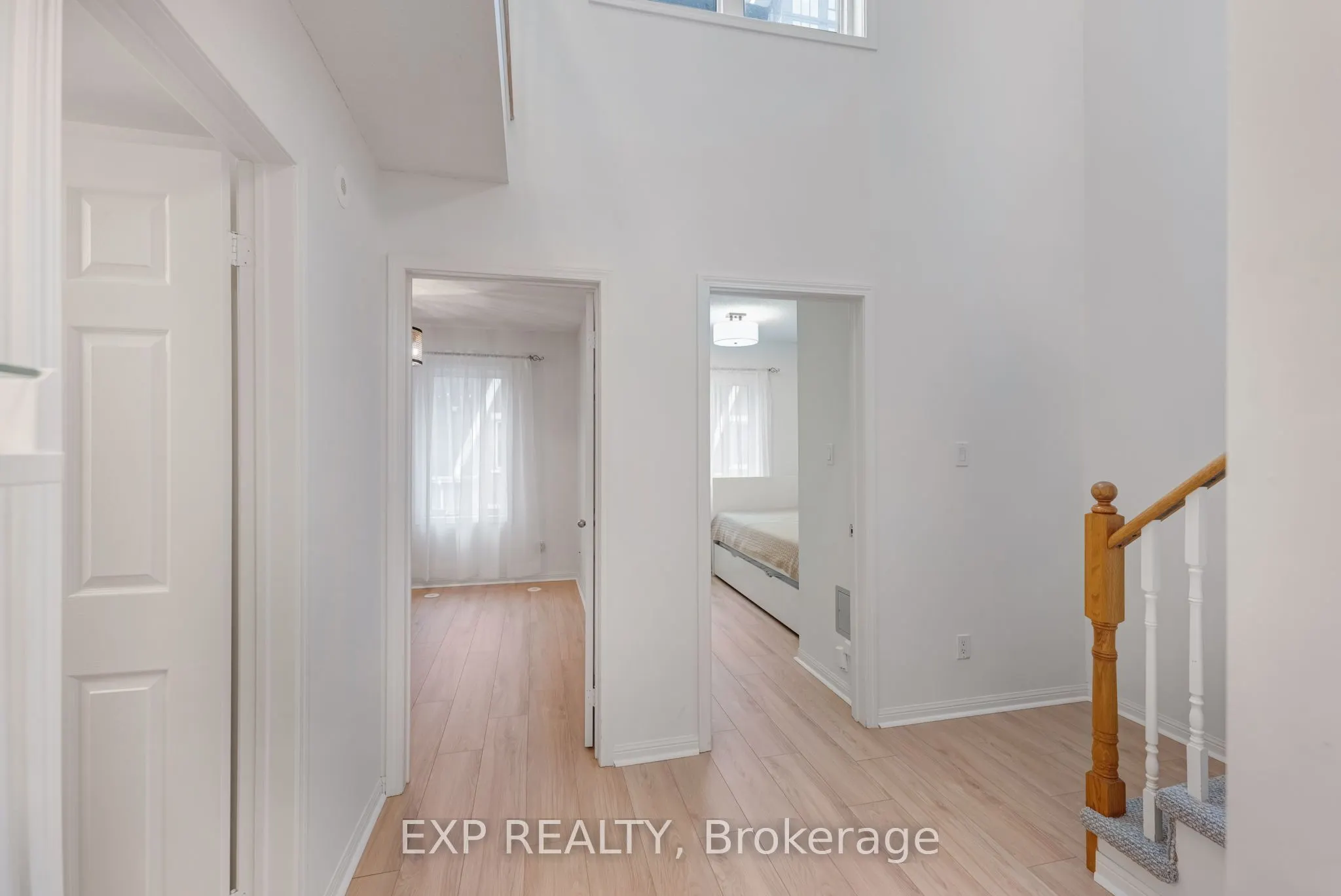 12 Laidlaw Street, #806