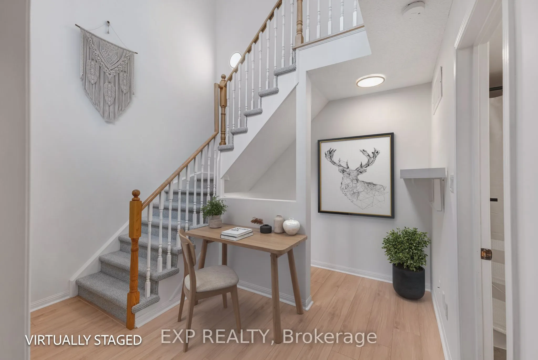 12 Laidlaw Street, #806