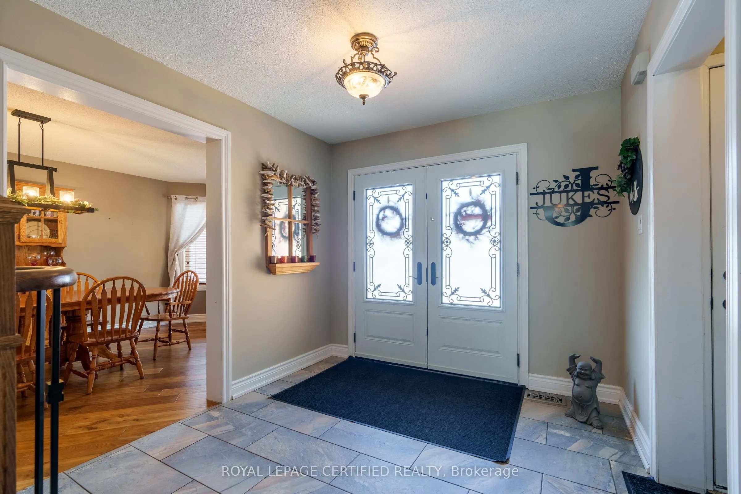6 Craig Crescent