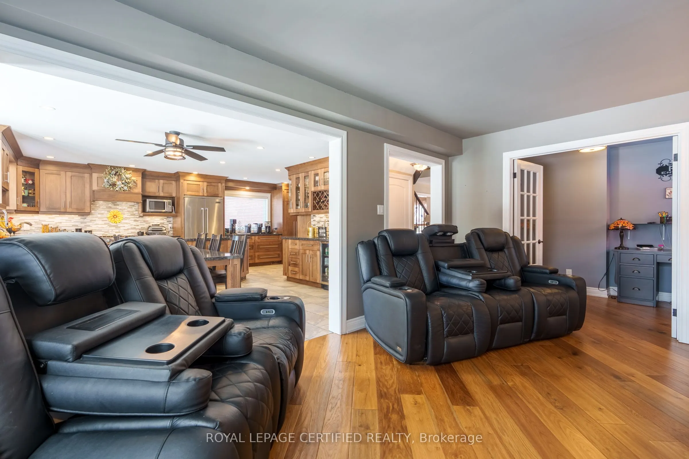 6 Craig Crescent