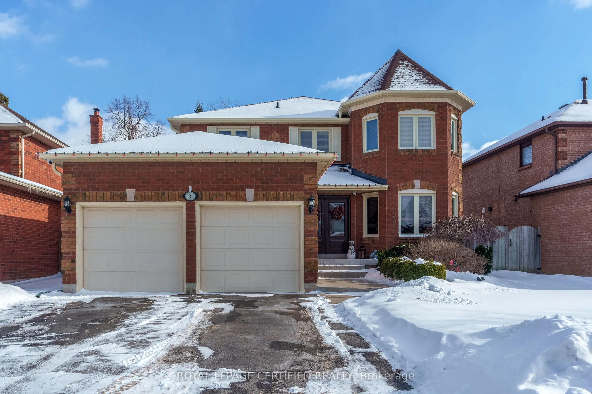 6 Craig Crescent