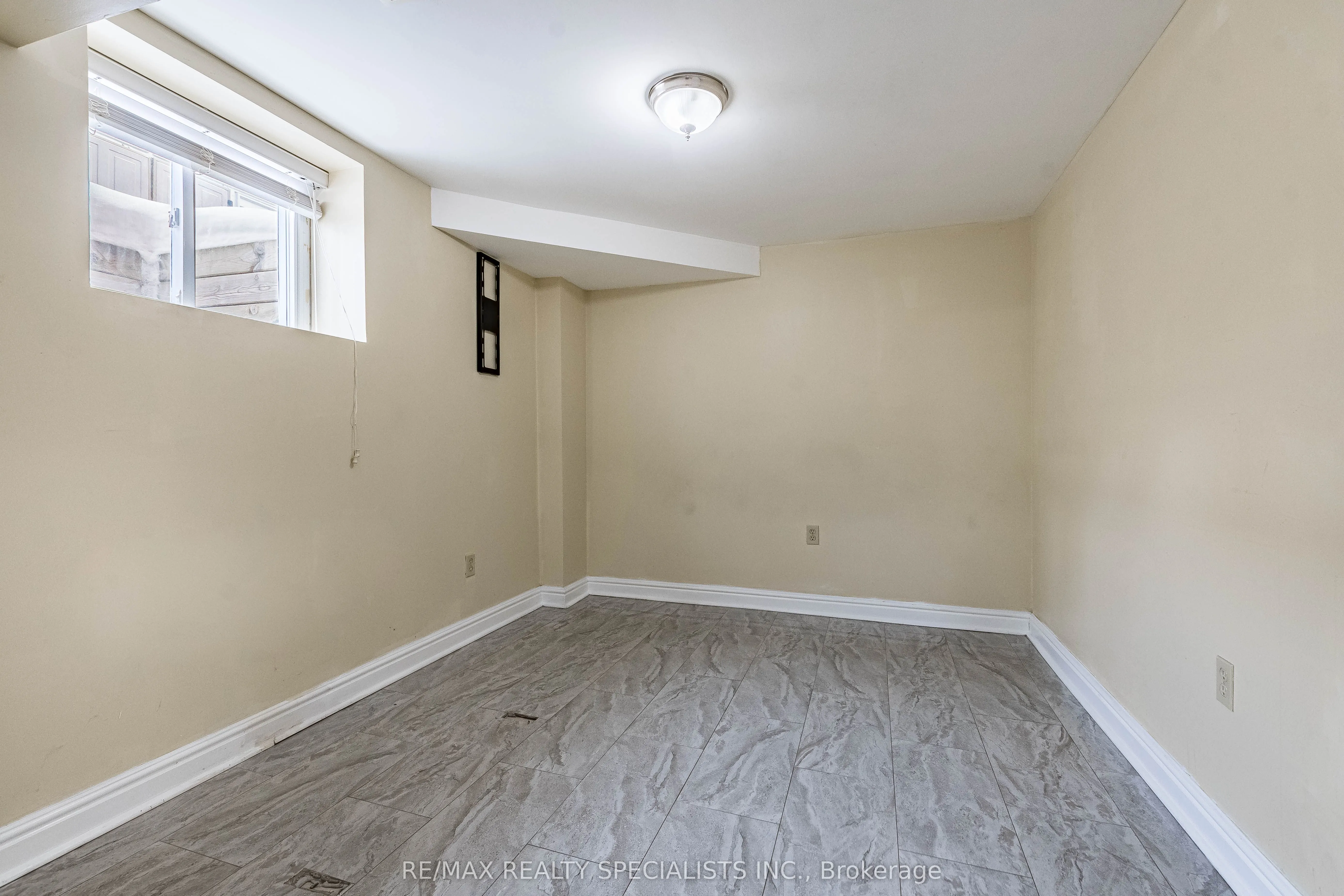36 Smye Court