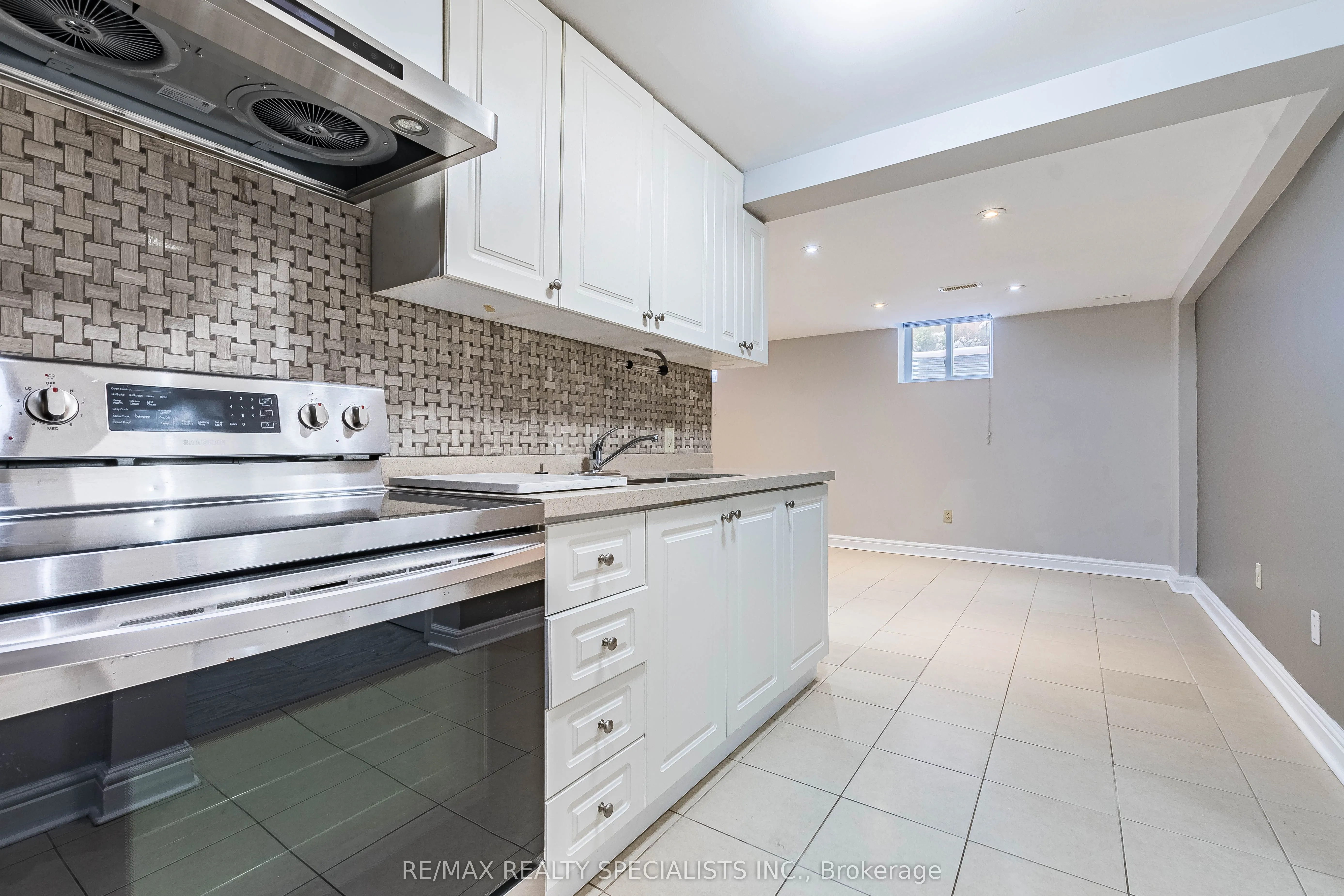 36 Smye Court