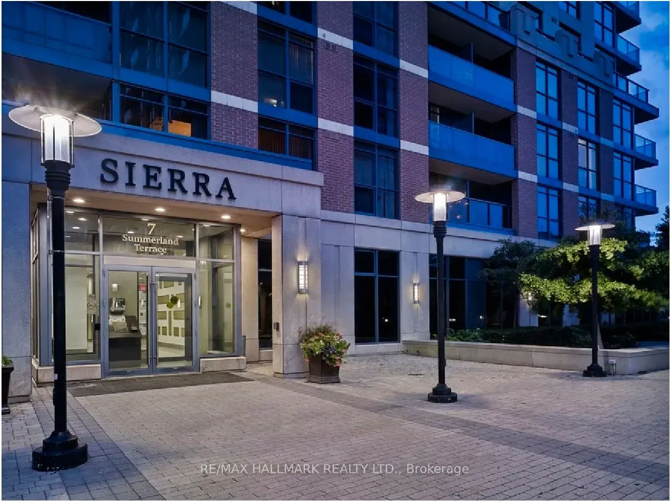 5191 Dundas Street W, #305