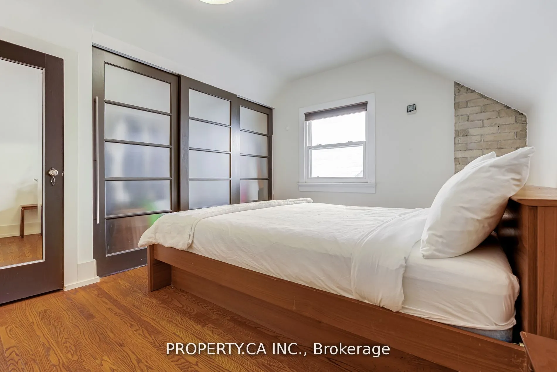 50 South Kingsway