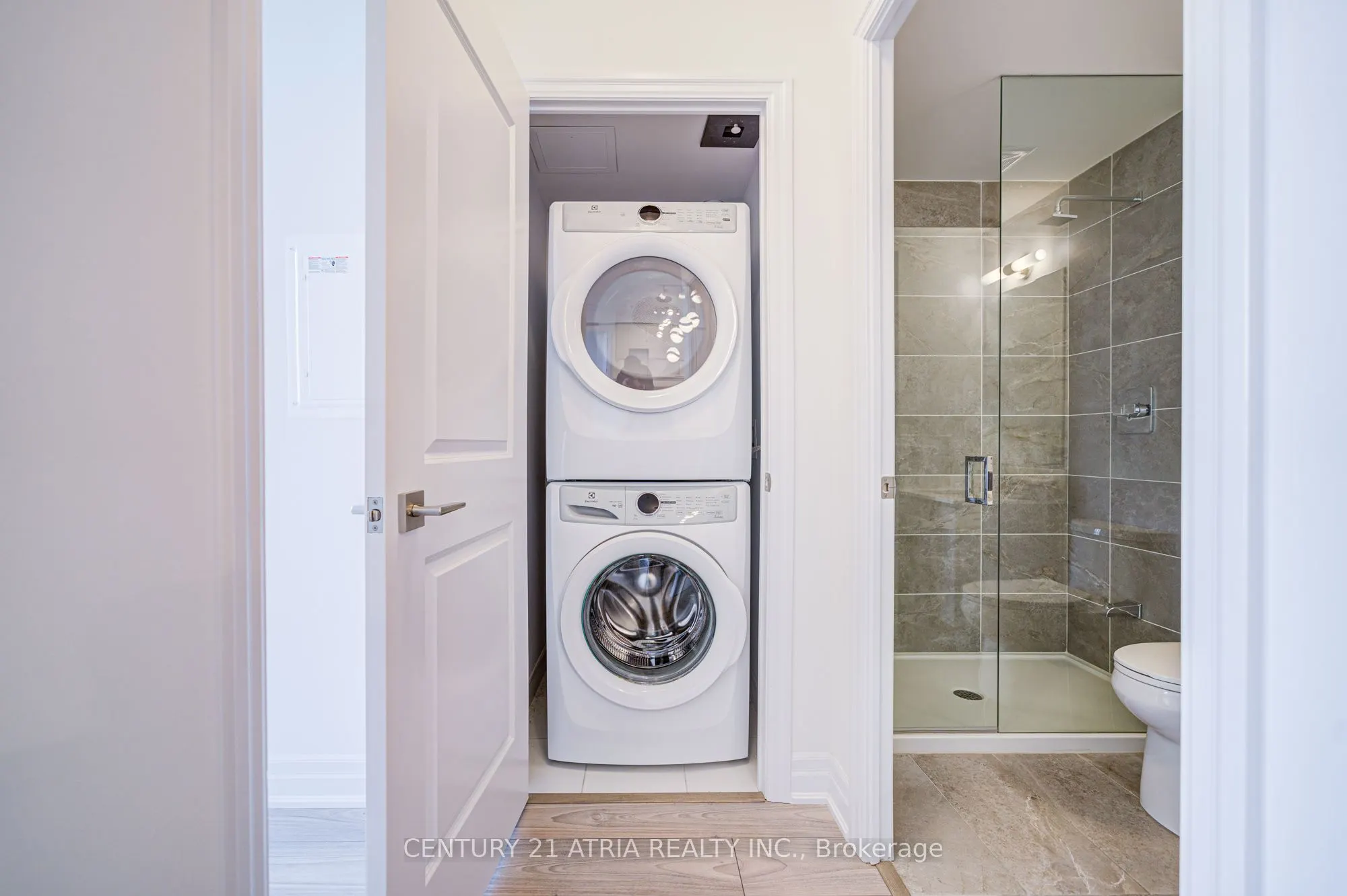 36 Elm Drive W, #2701