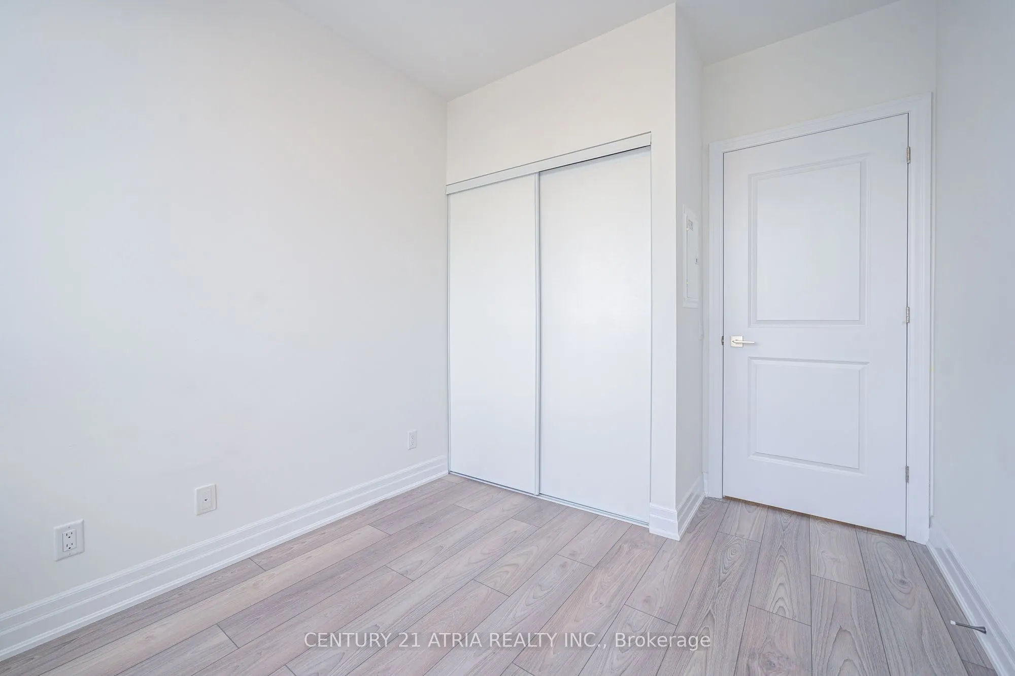 36 Elm Drive W, #2701