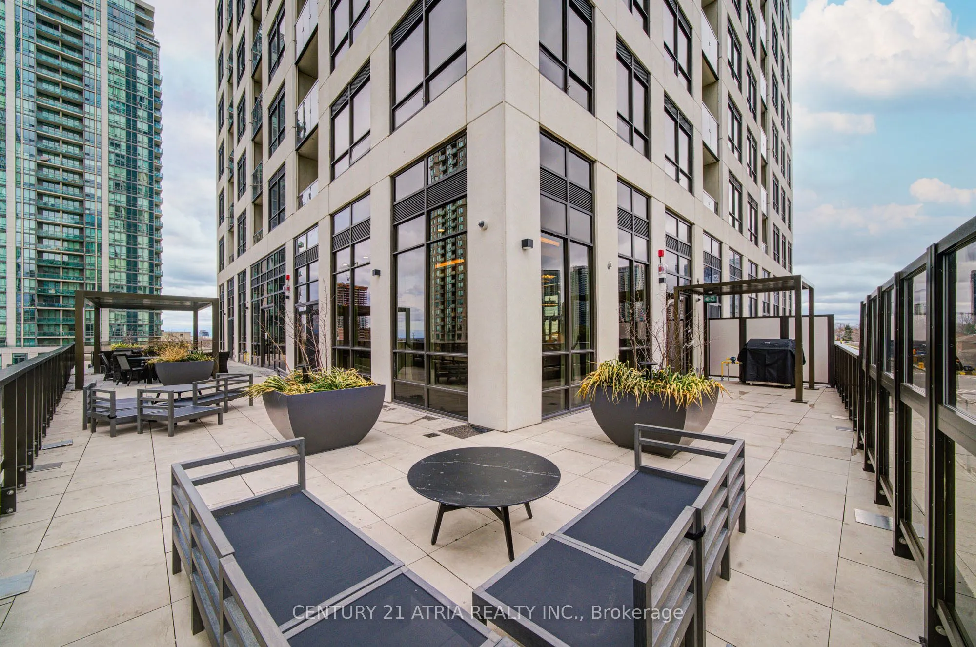 36 Elm Drive W, #2701