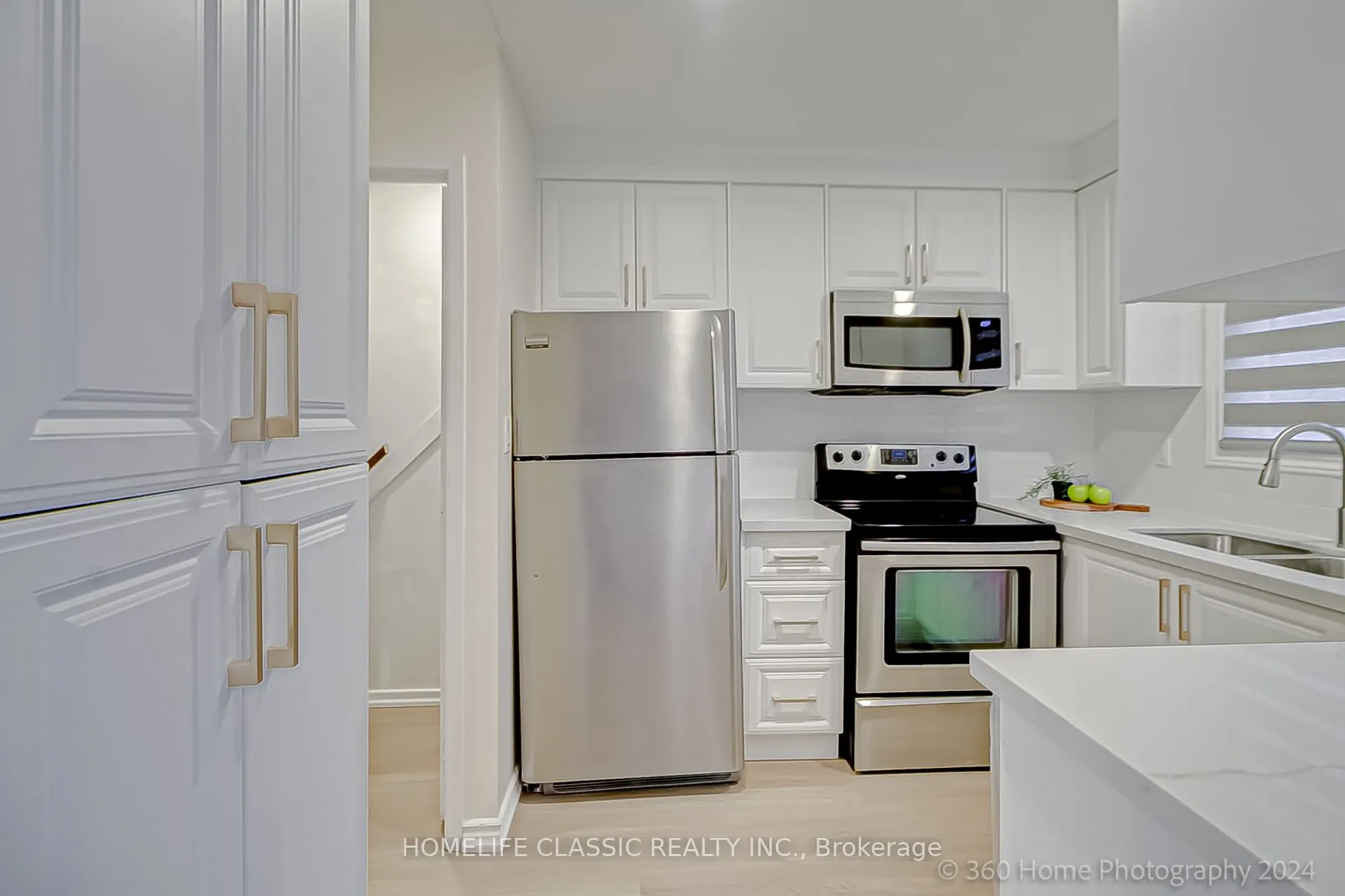 46 Mountainview Road S, #9