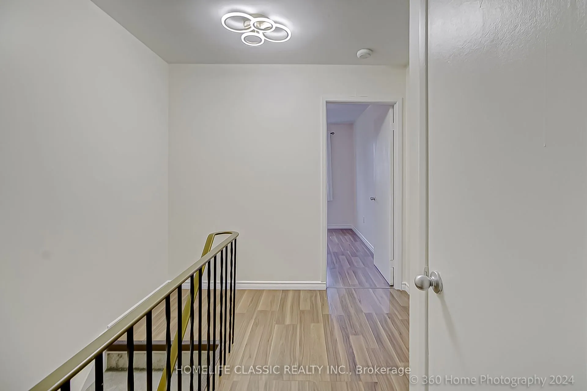 46 Mountainview Road S, #9