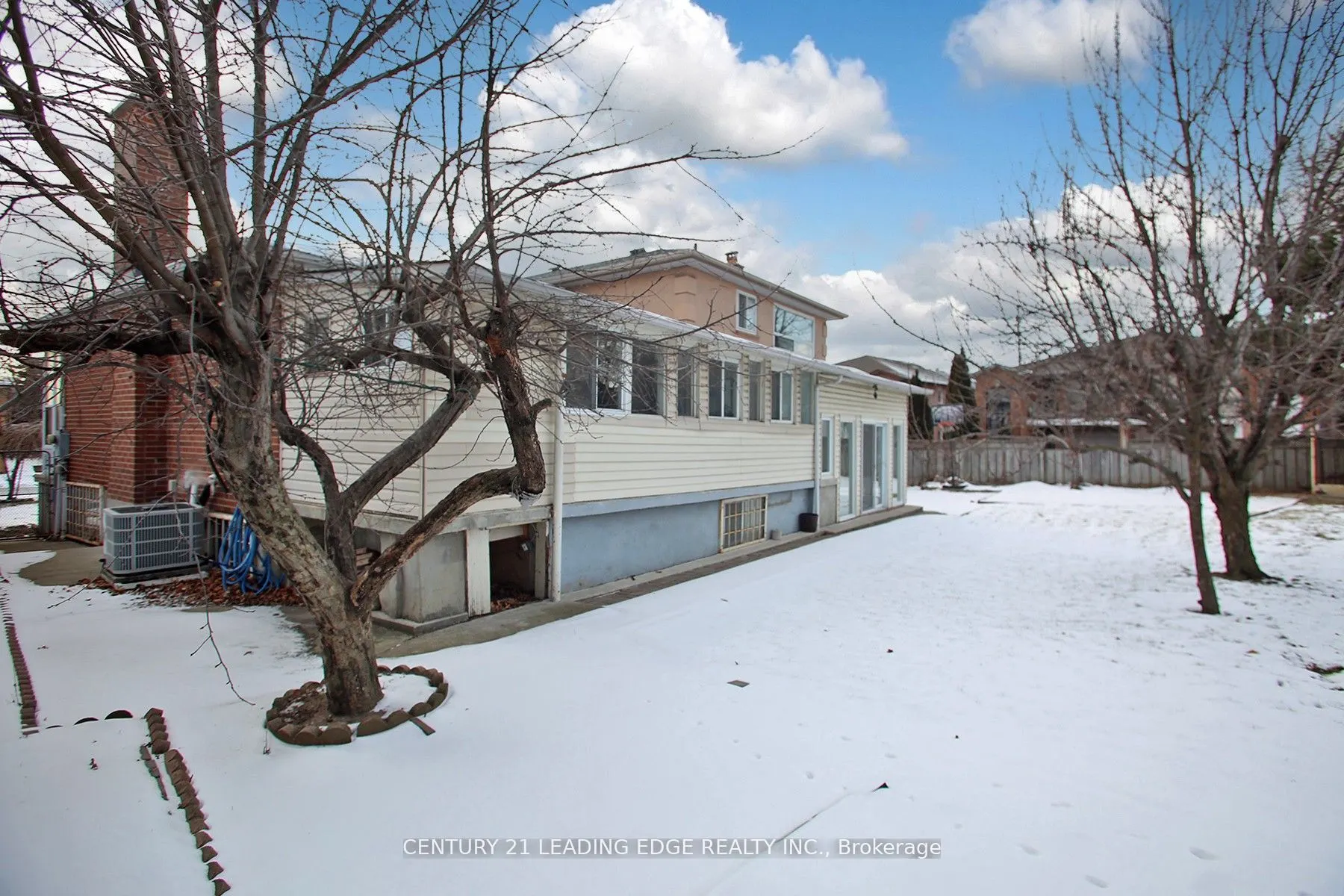 3651 Broomhill Crescent