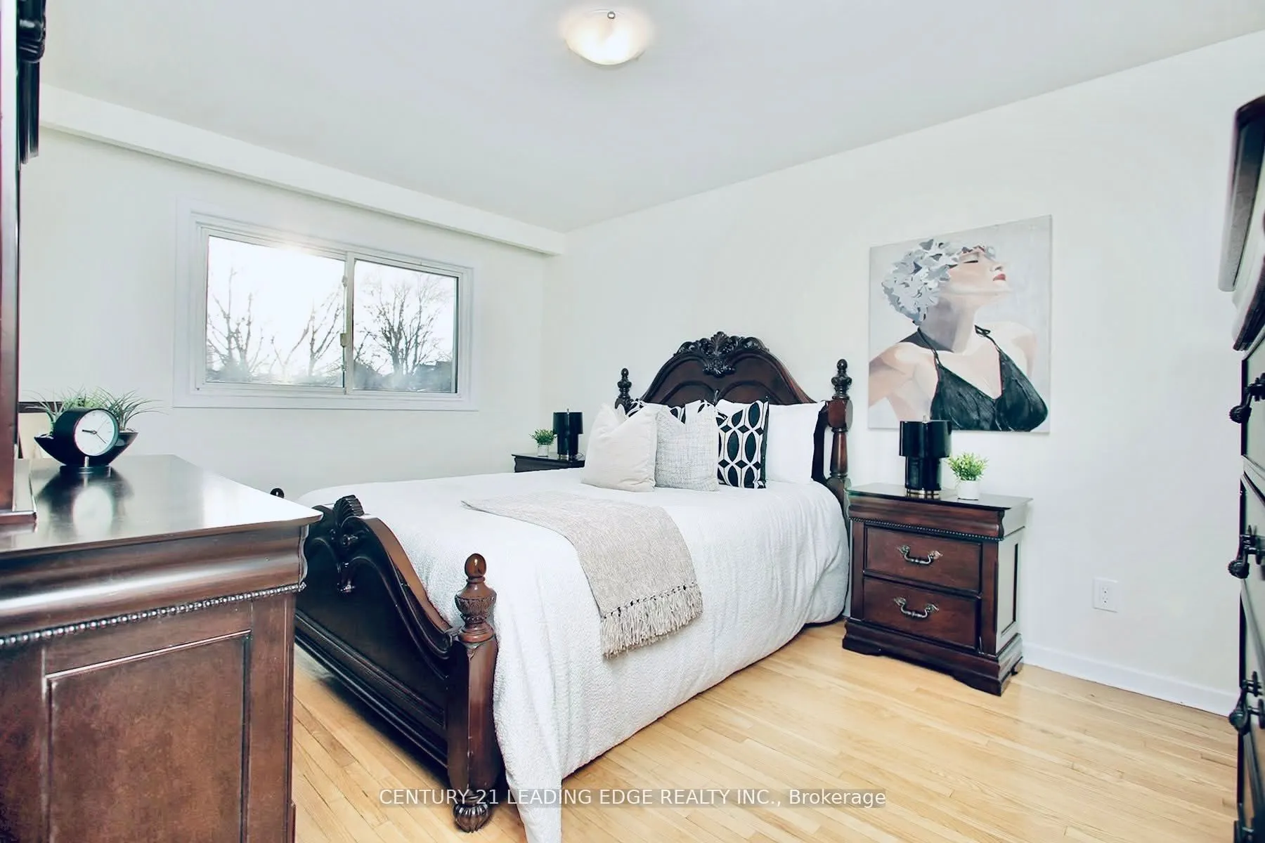 3651 Broomhill Crescent