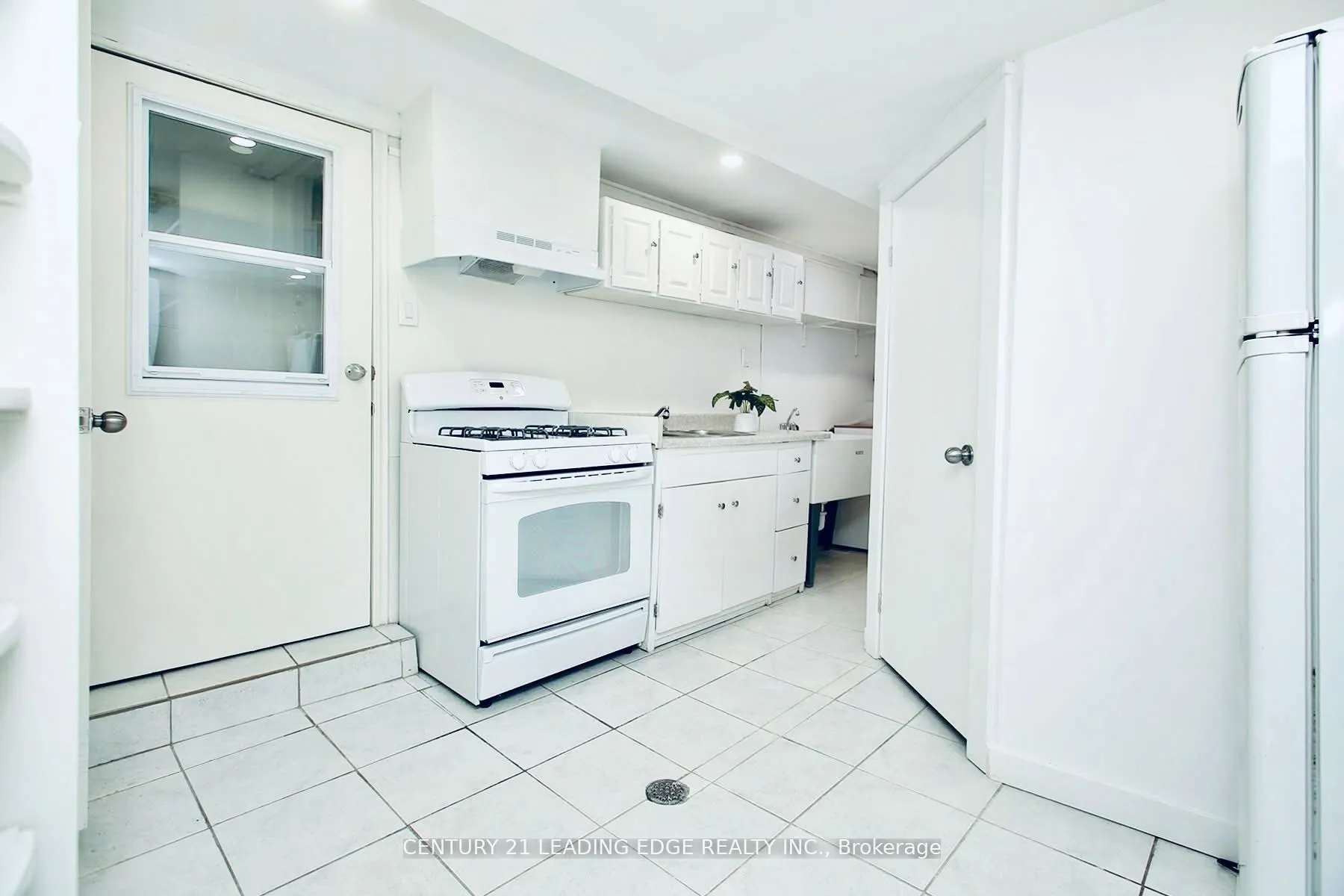 3651 Broomhill Crescent