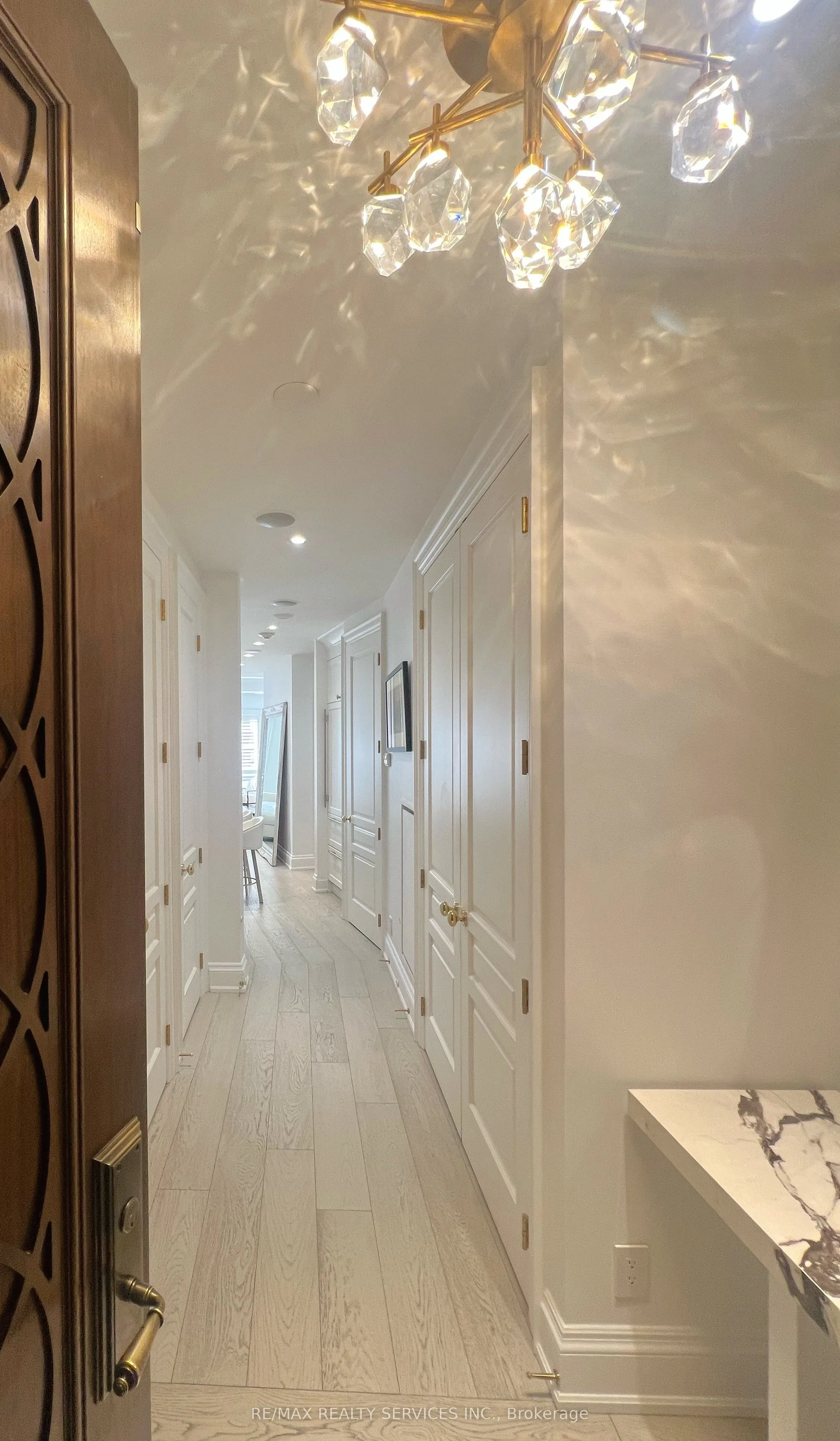 111 Forsythe Street, #1003