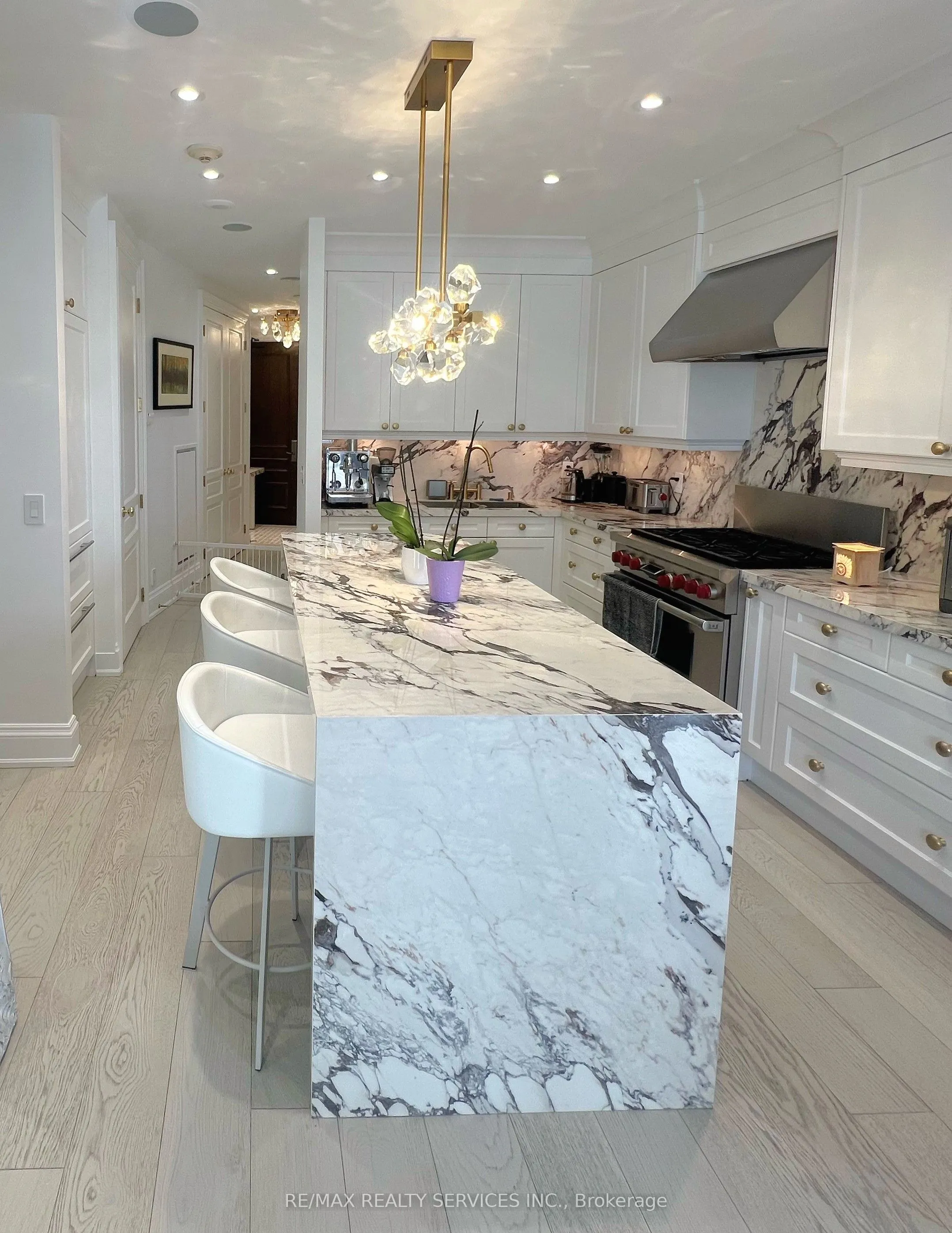 111 Forsythe Street, #1003