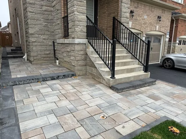 13 Henry Wilson Drive