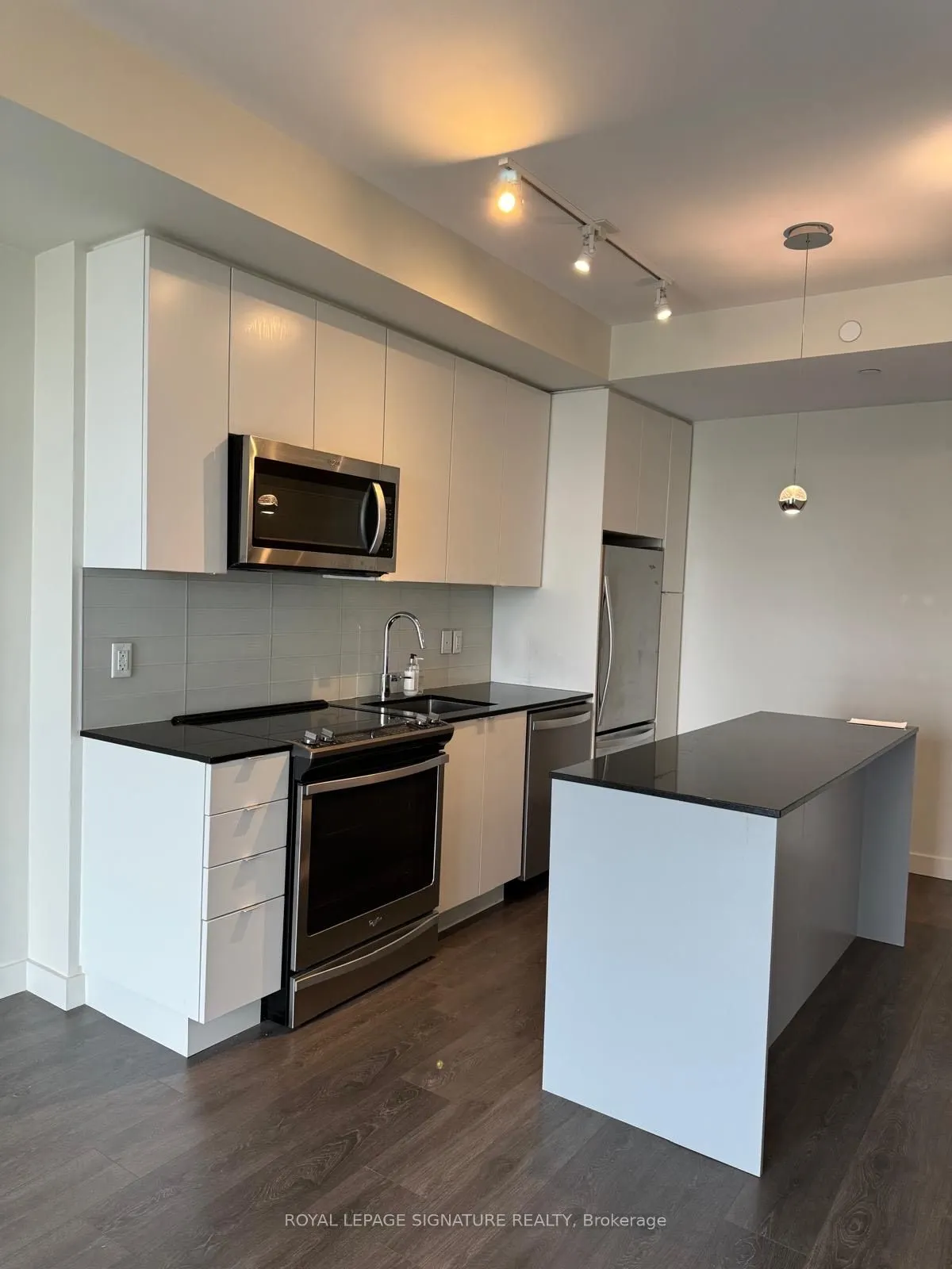 210 Sabina Drive, #320