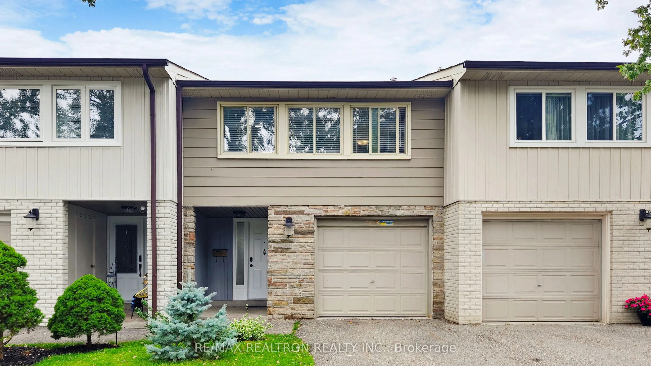 1894 Kirkwall Crescent, #20
