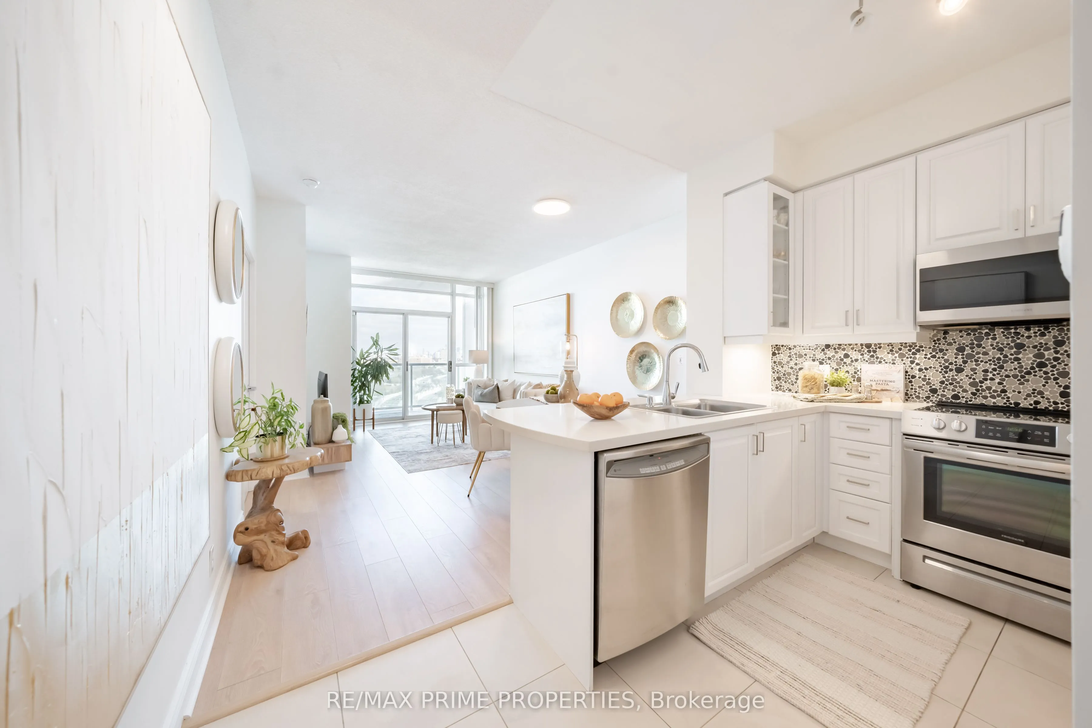 1900 Lake Shore Boulevard W, #1407