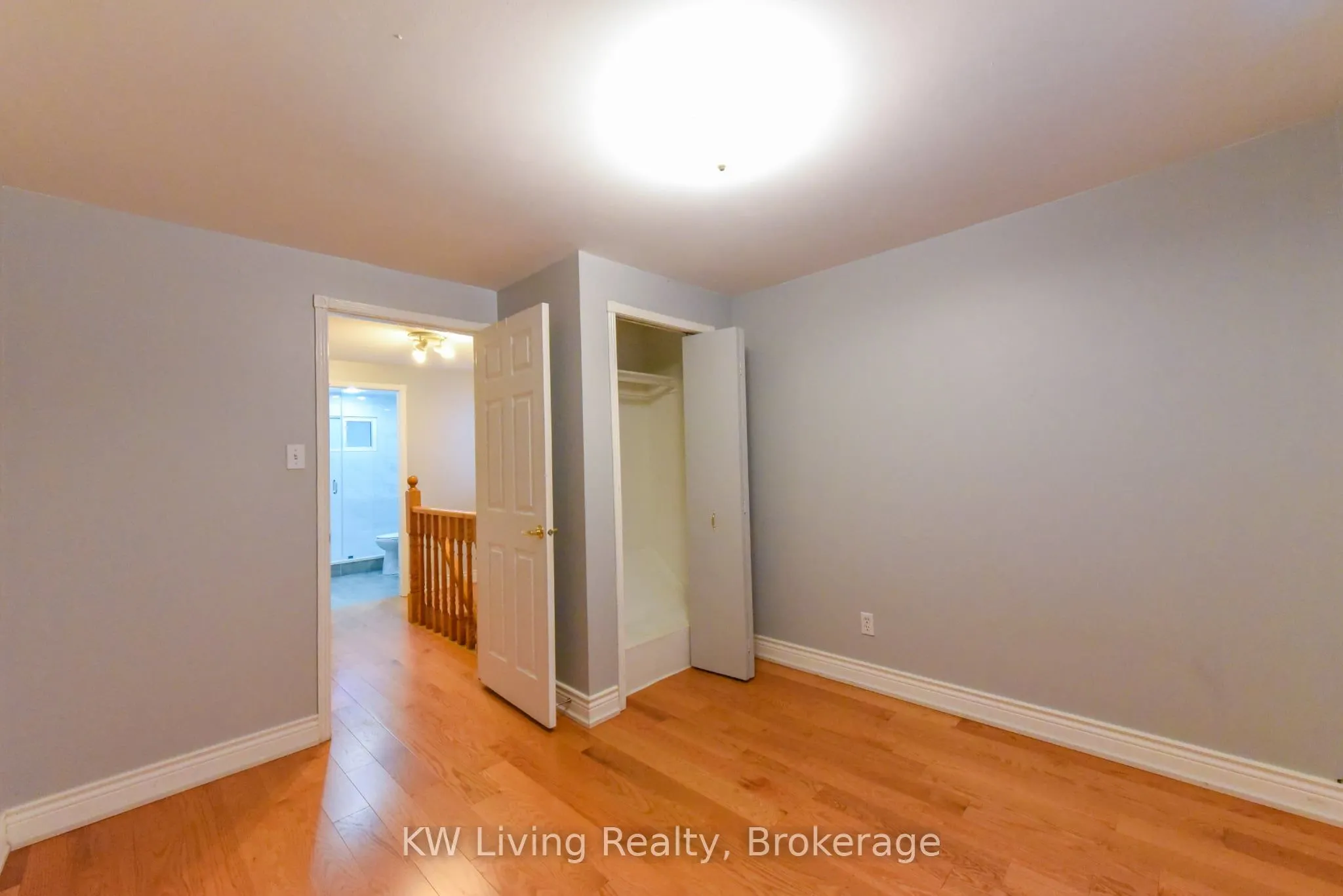 718 Eaglemount Crescent