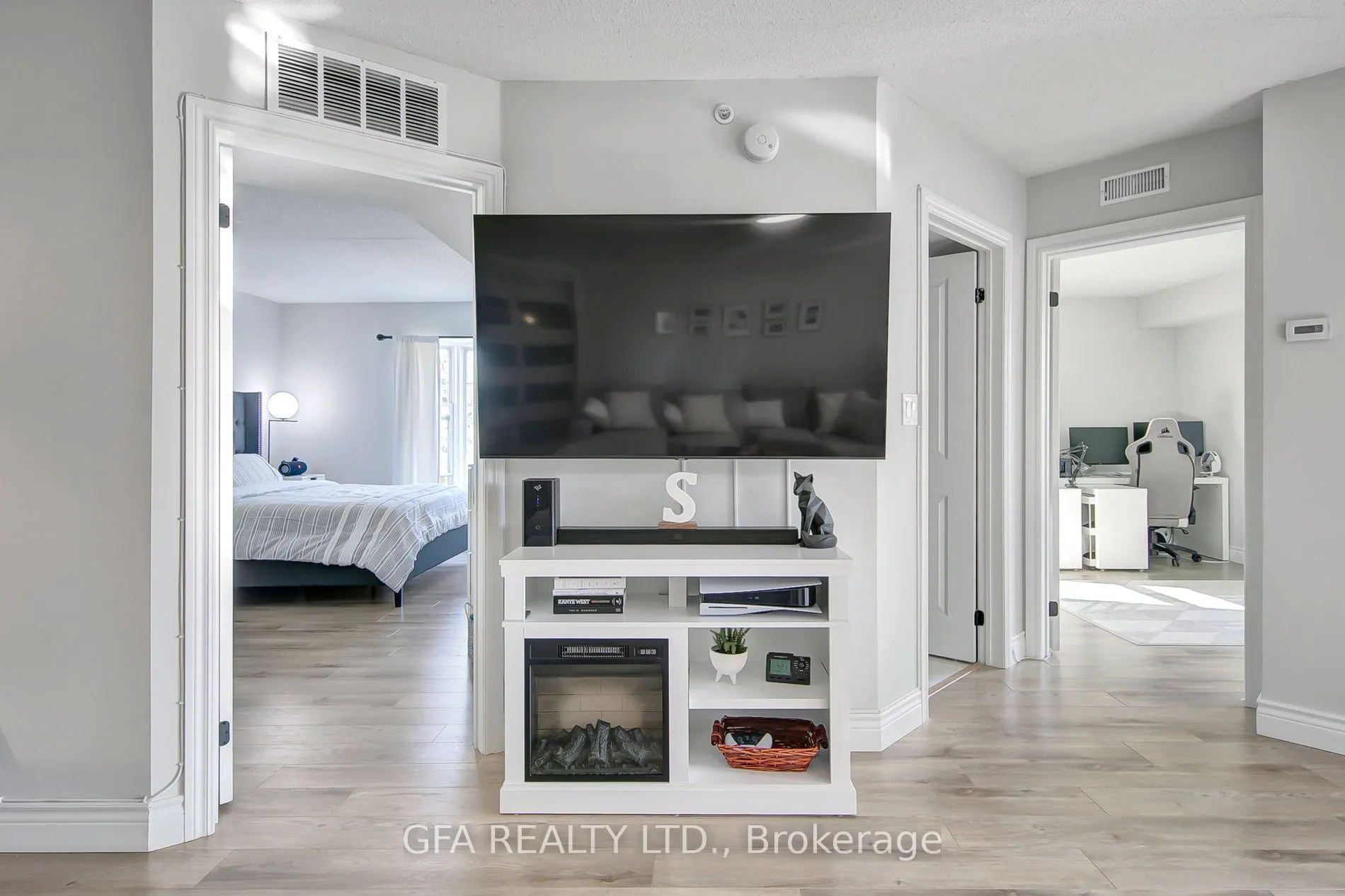 1451 Walkers Line, #201
