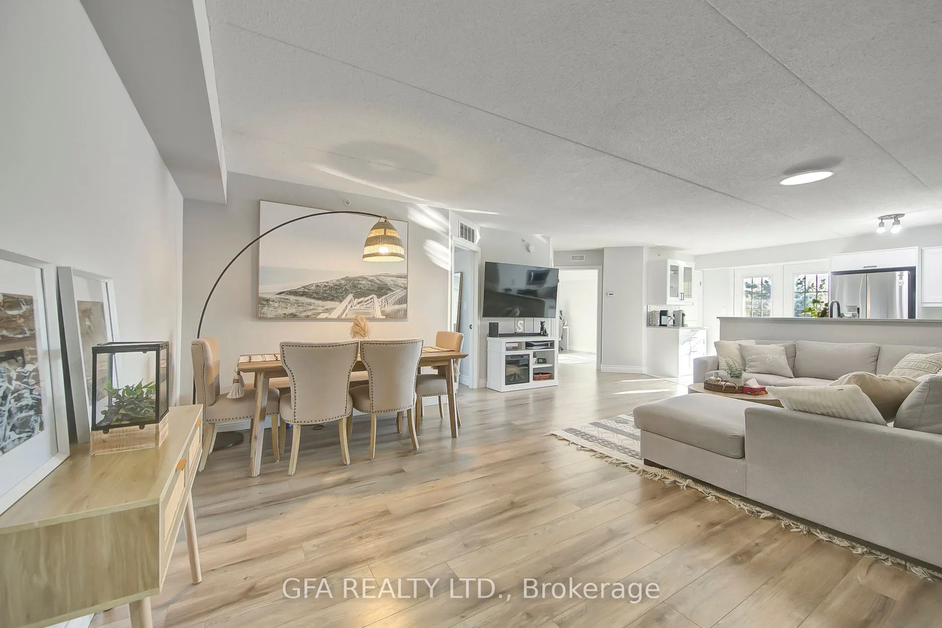 1451 Walkers Line, #201