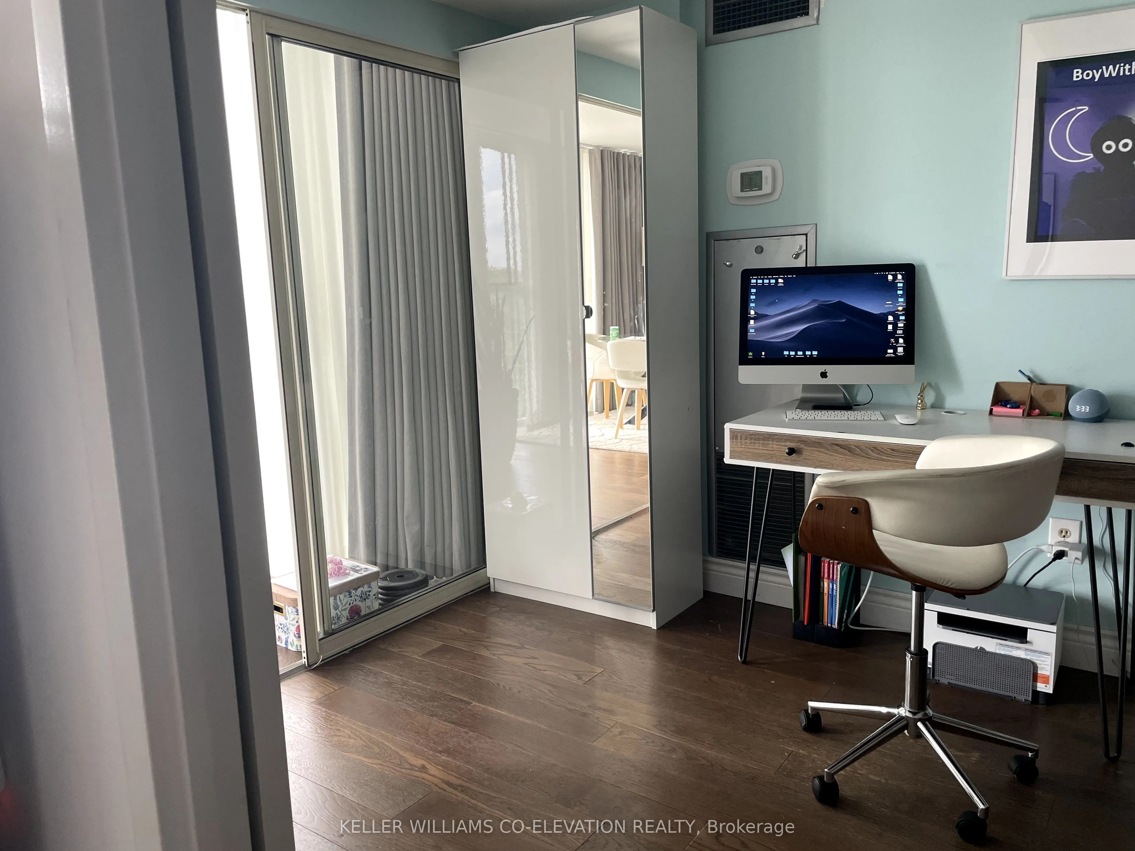 2091 Hurontario Street, #707